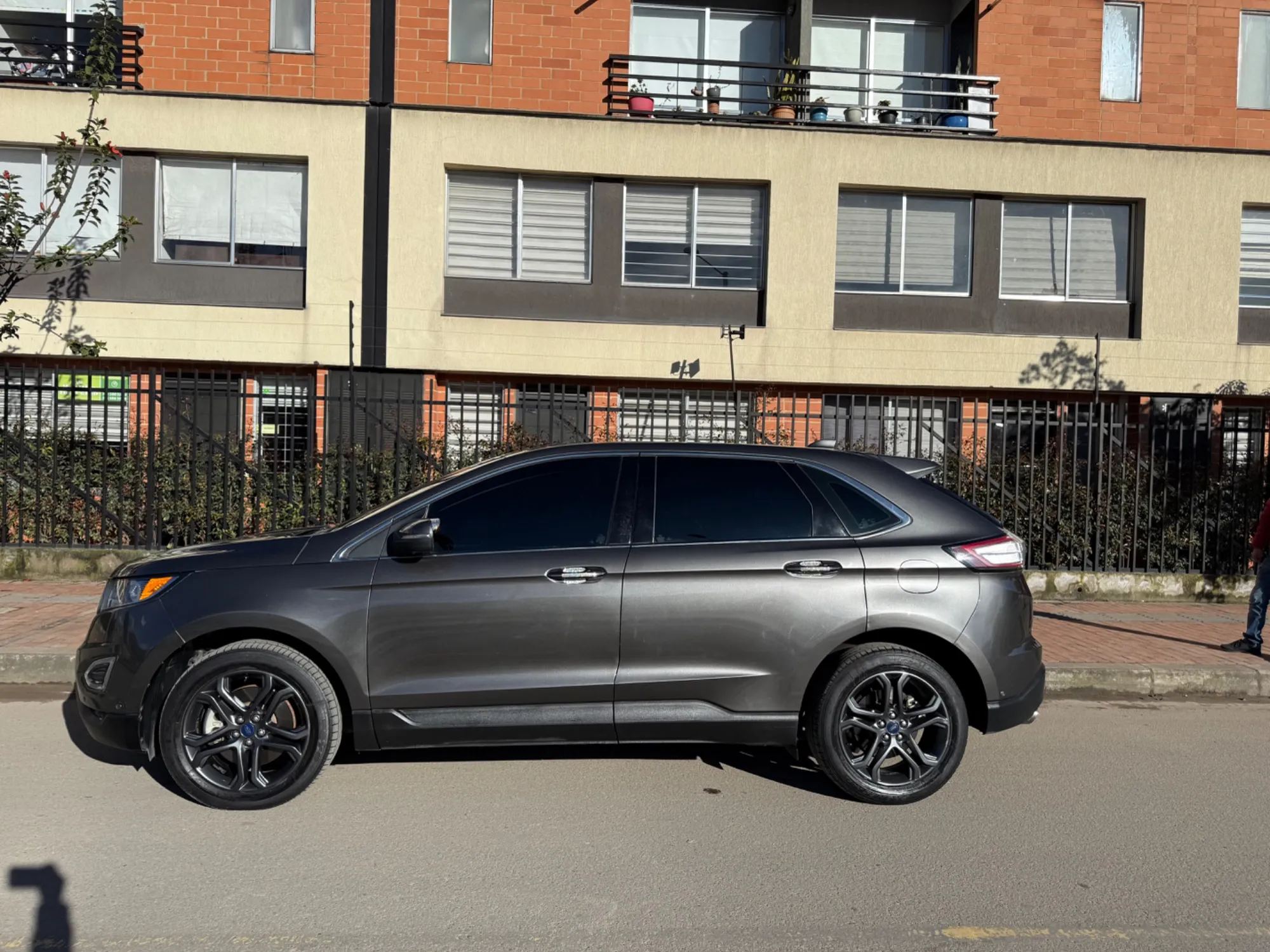 Ford edge titanium 4x4