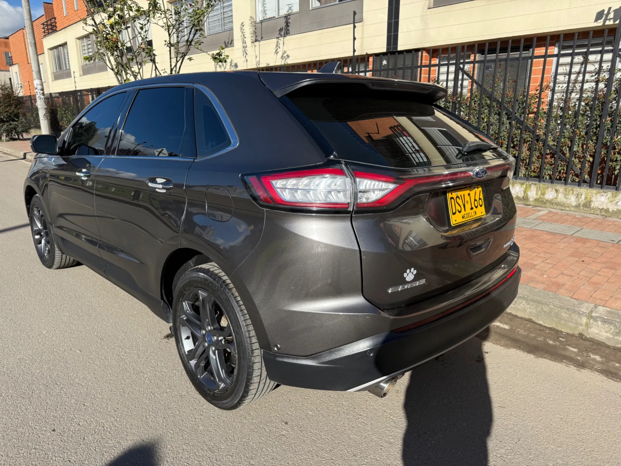 Ford edge titanium 4x4