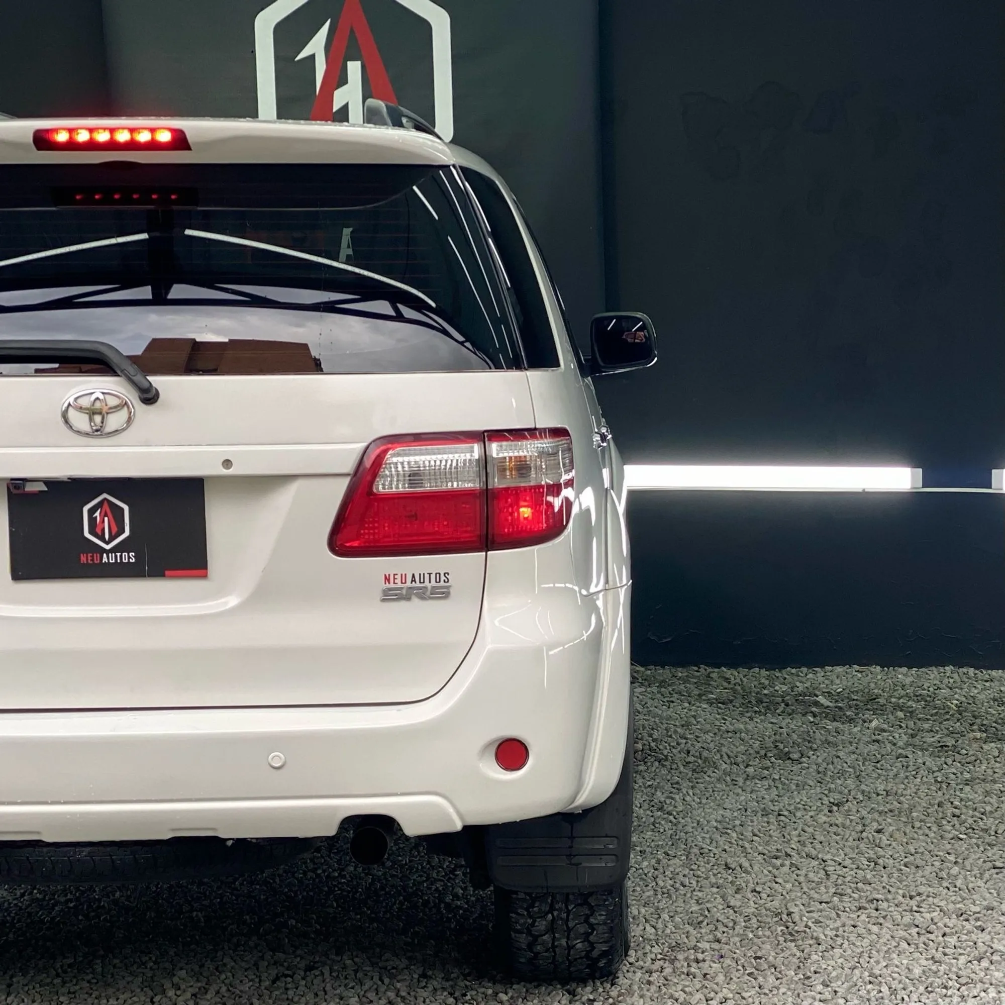 TOYOTA FORTUNER SR5 2011