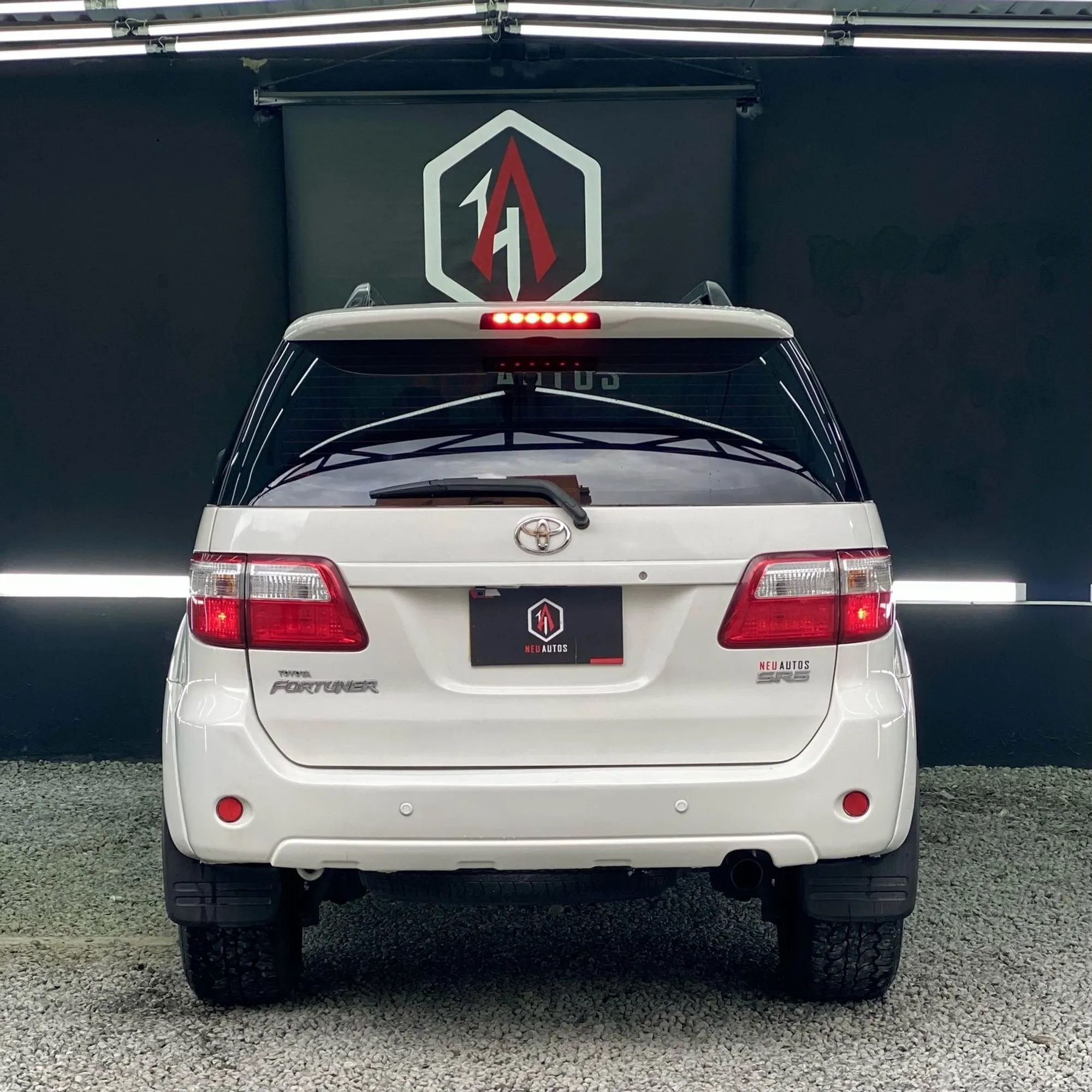 TOYOTA FORTUNER SR5 2011