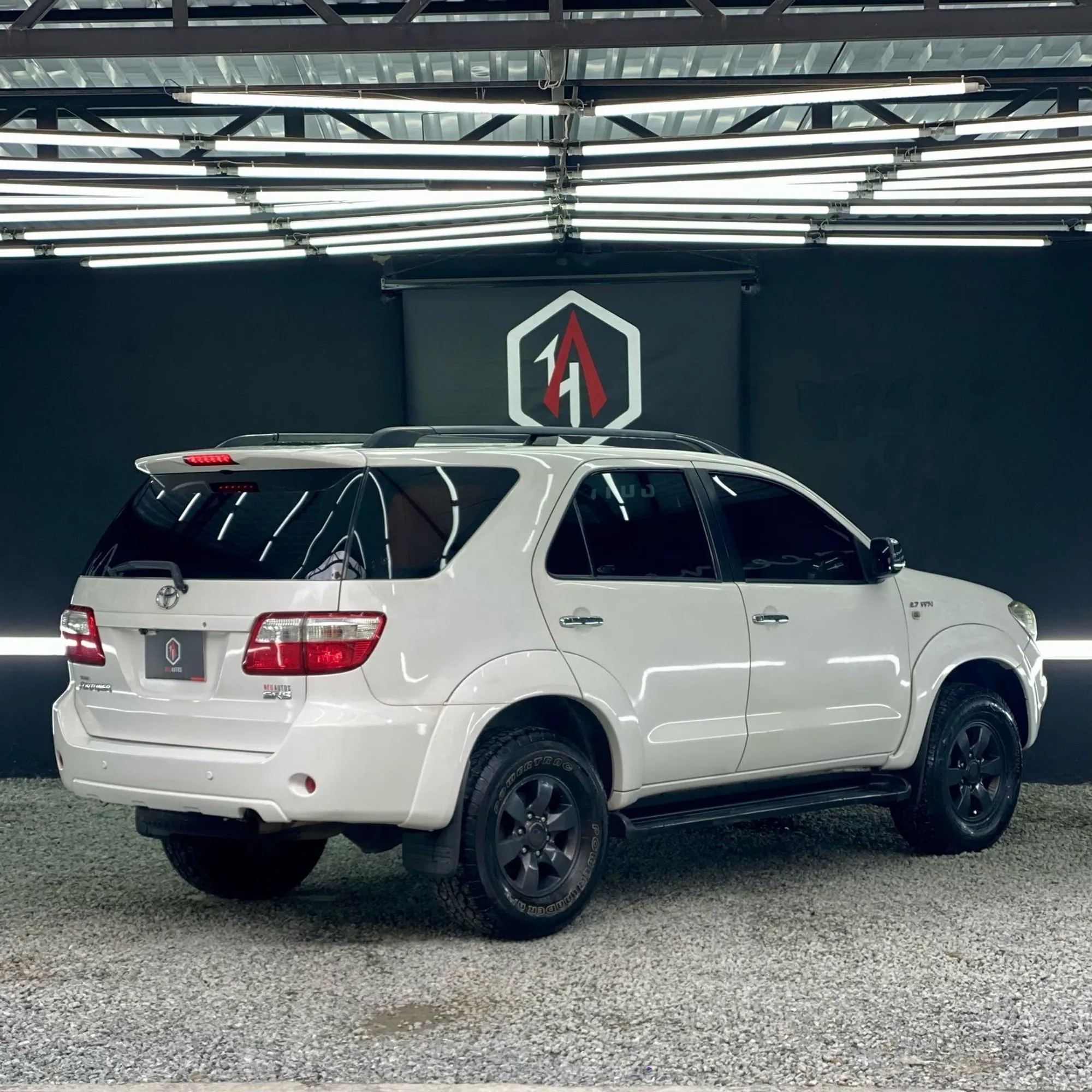 TOYOTA FORTUNER SR5 2011