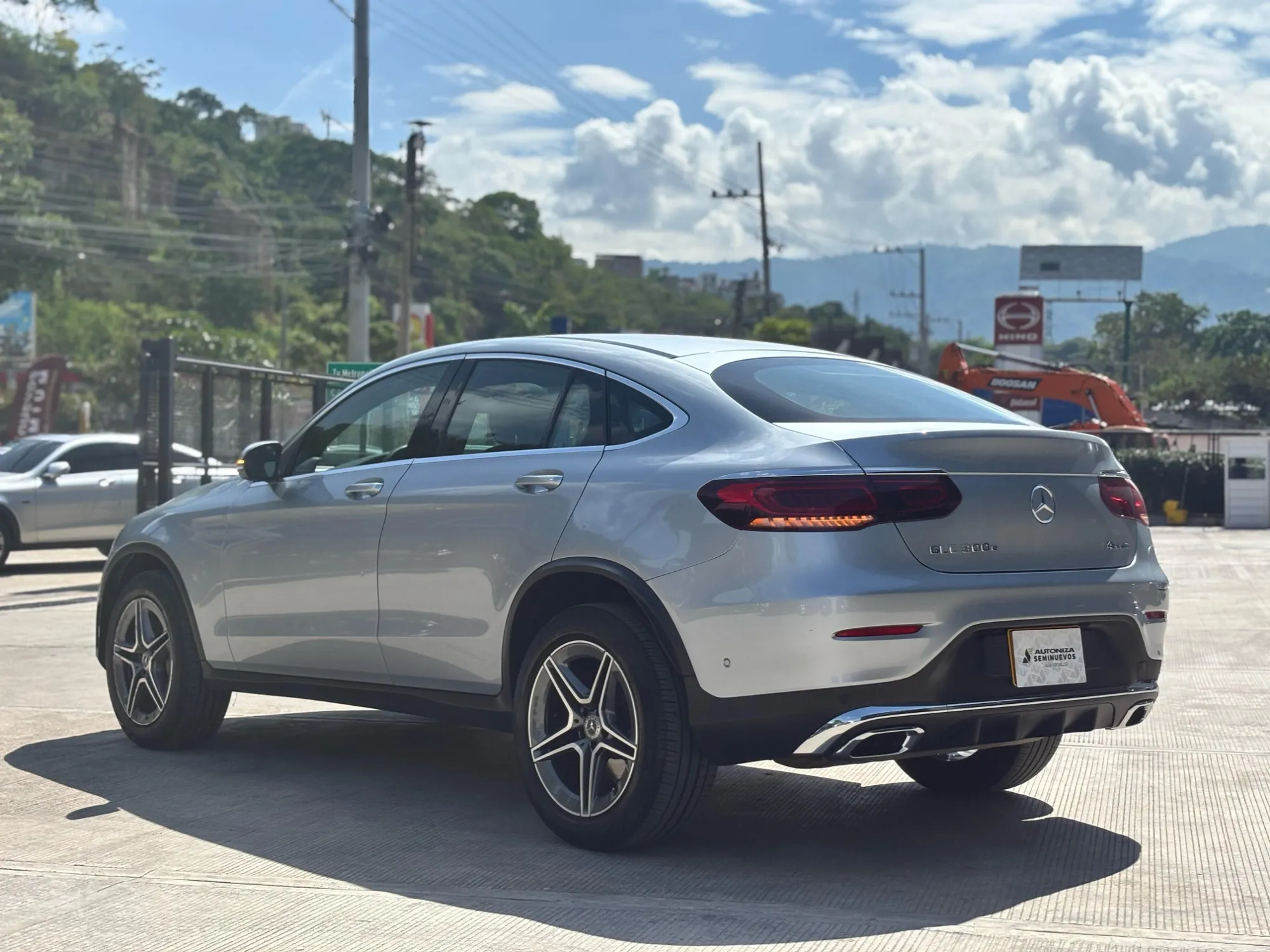 Mercedes Benz GLC300 coupe Hibrida enchufable 