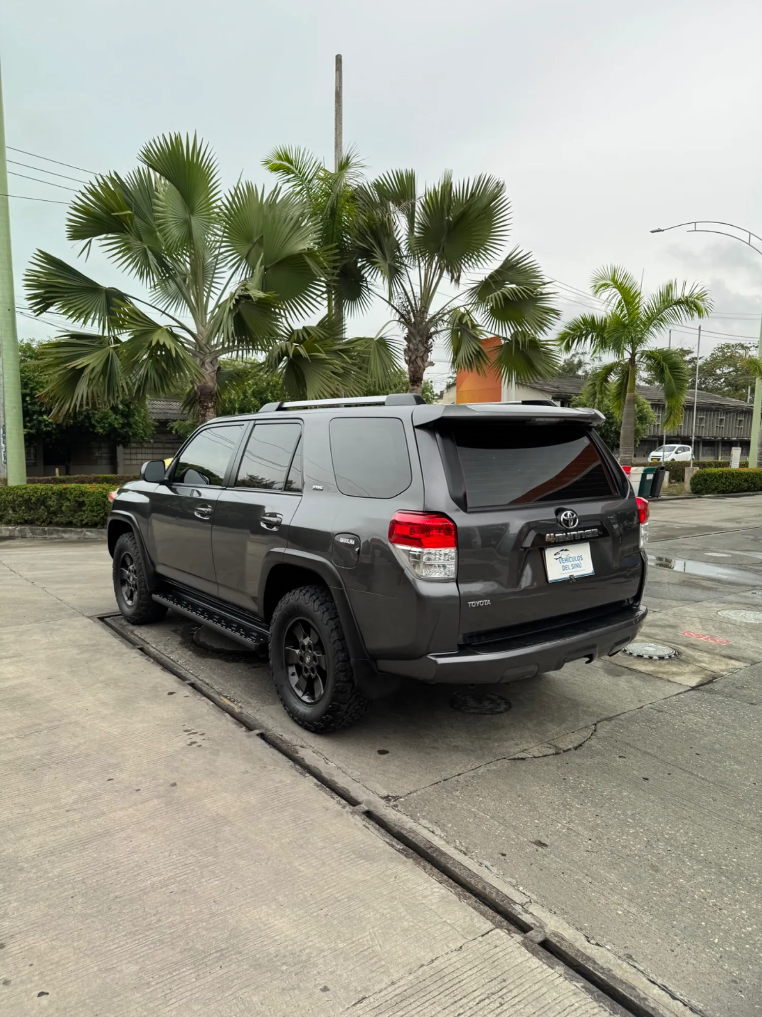 Toyota 4Runner Sr5 2013