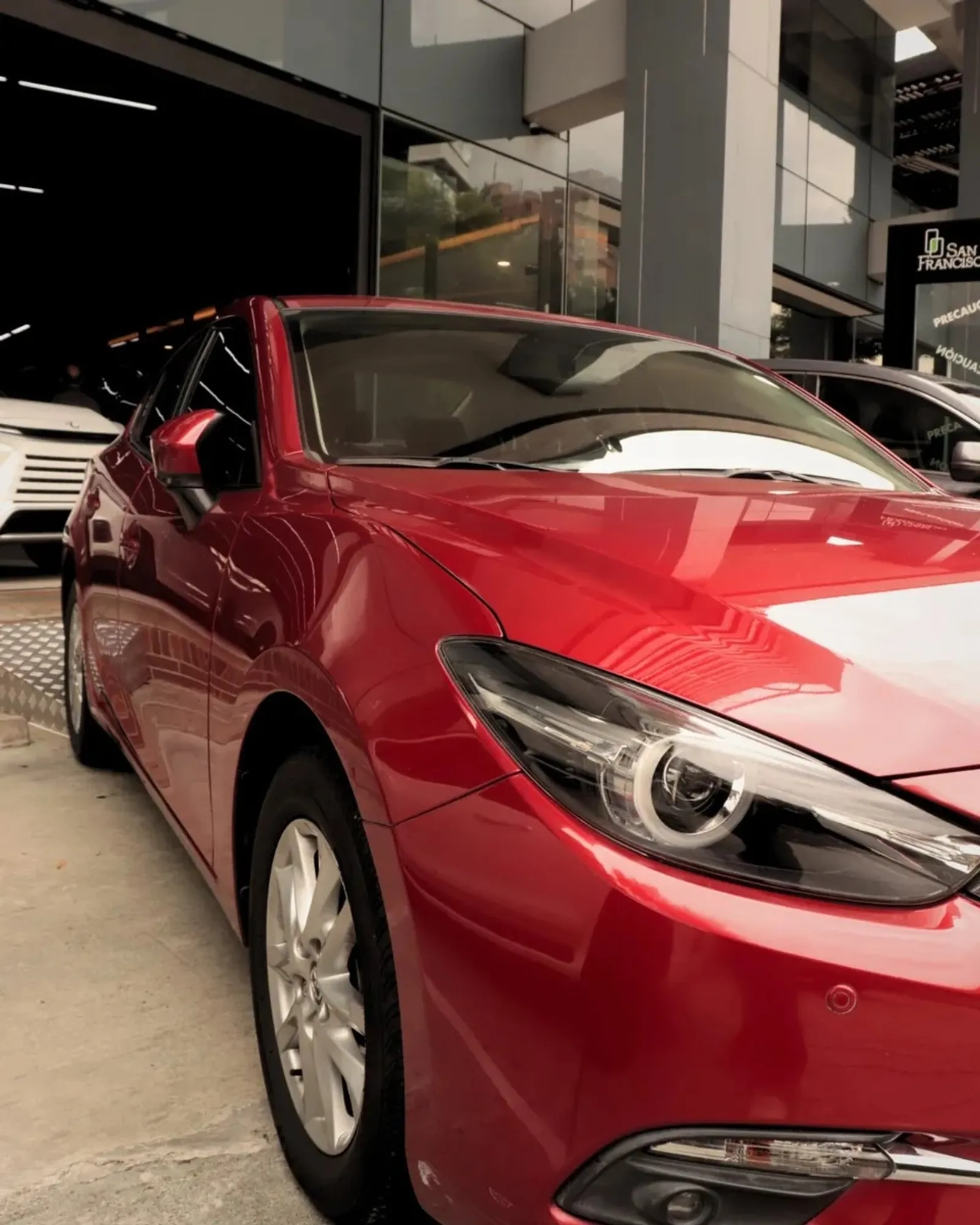 Mazda 3 2.0 Touring