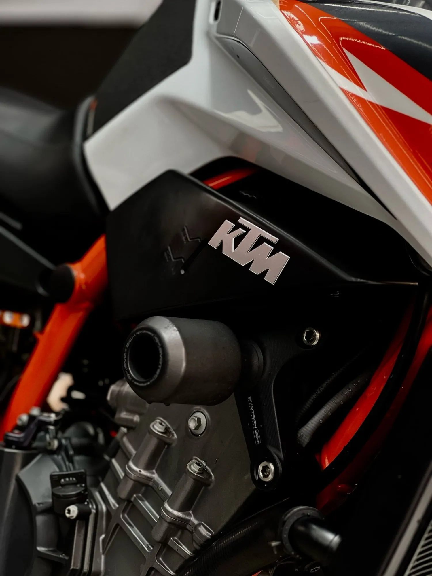Ktm Duke R 2020 