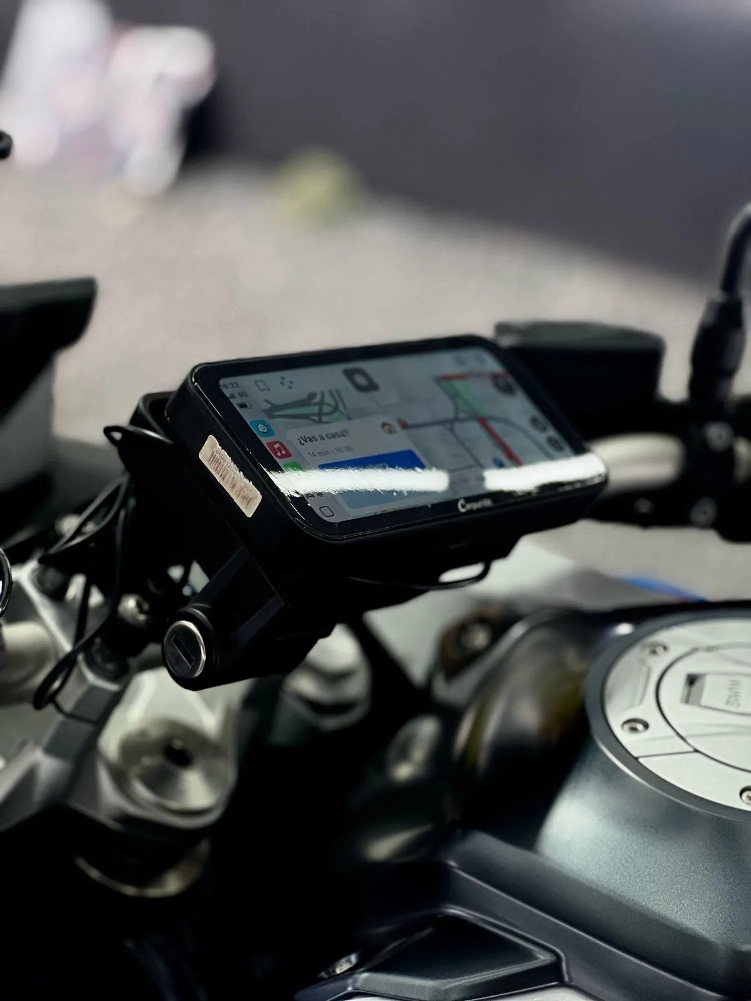 BMW F900XR 2024
