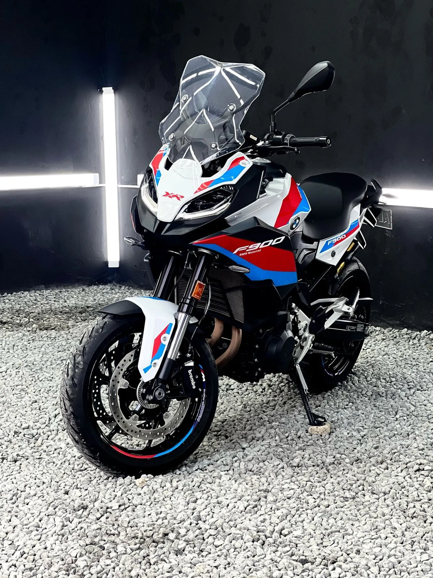 BMW F900XR 2024