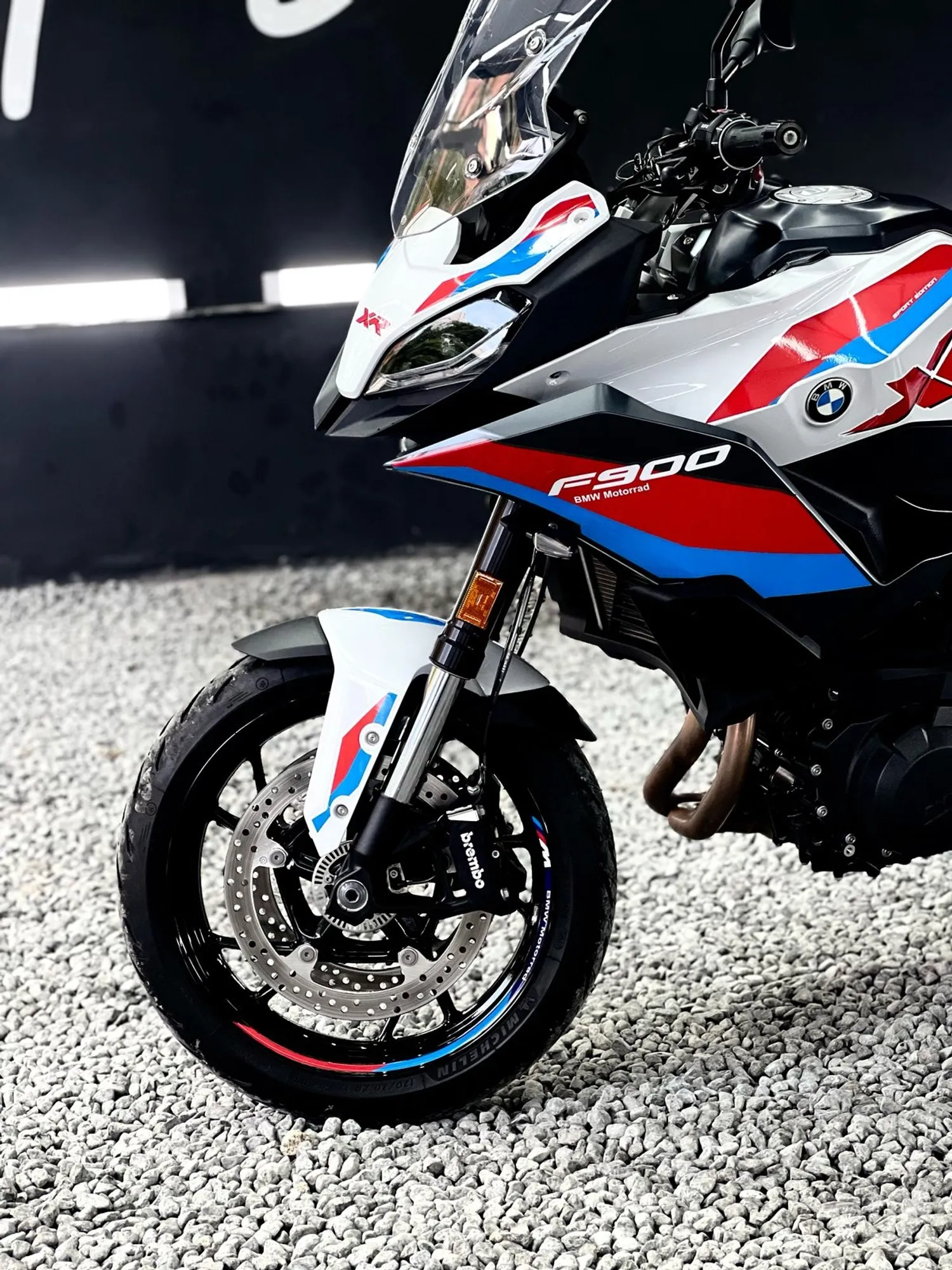 BMW F900XR 2024