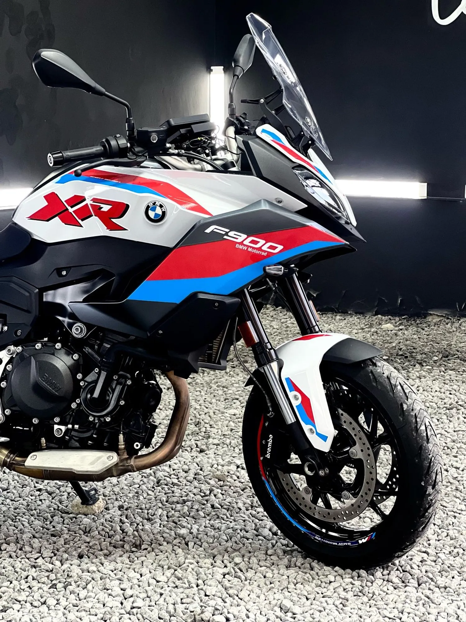 BMW F900XR 2024