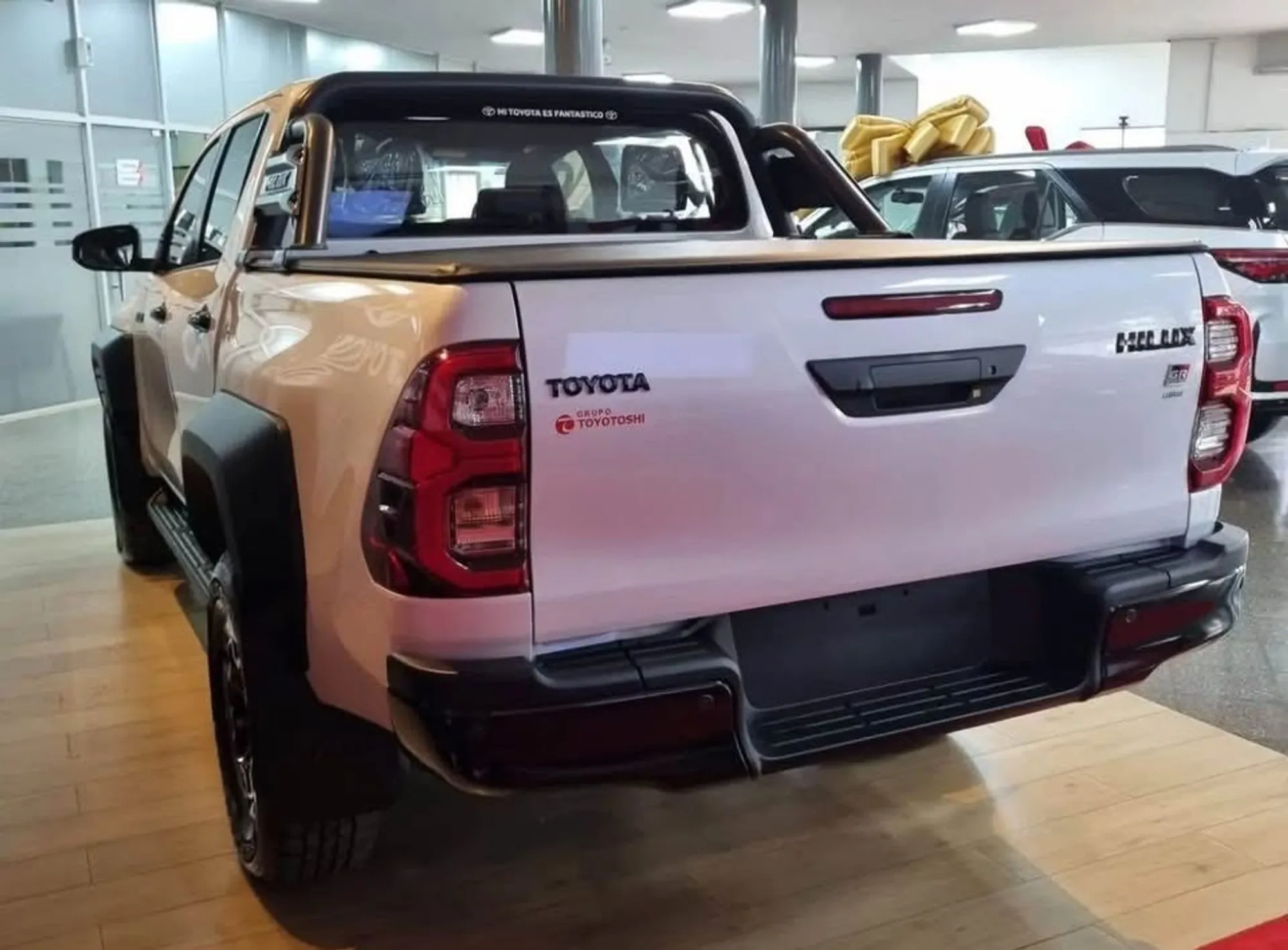 Toyota Hilux GR Sport 2.8 2026 4X4 DIESEL AT 0 KM