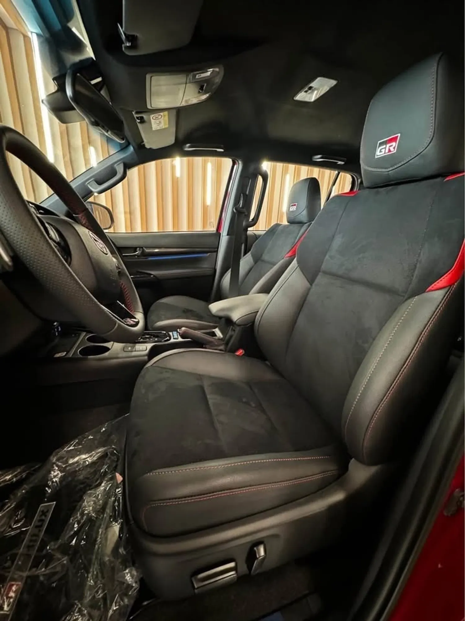 Toyota Hilux GR Sport 2.8 2026 4X4 DIESEL AT 0 KM
