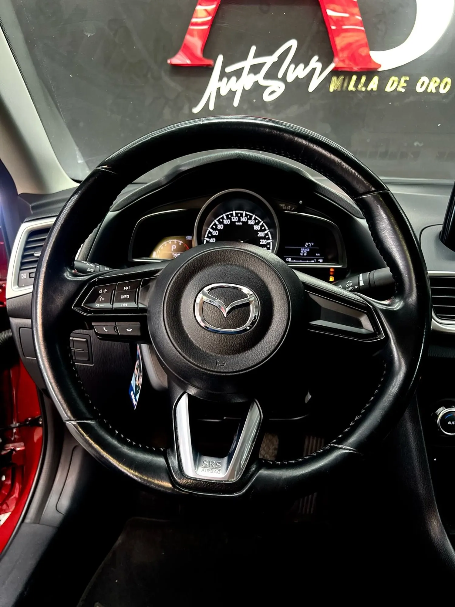 Mazda 3 touring 2017 