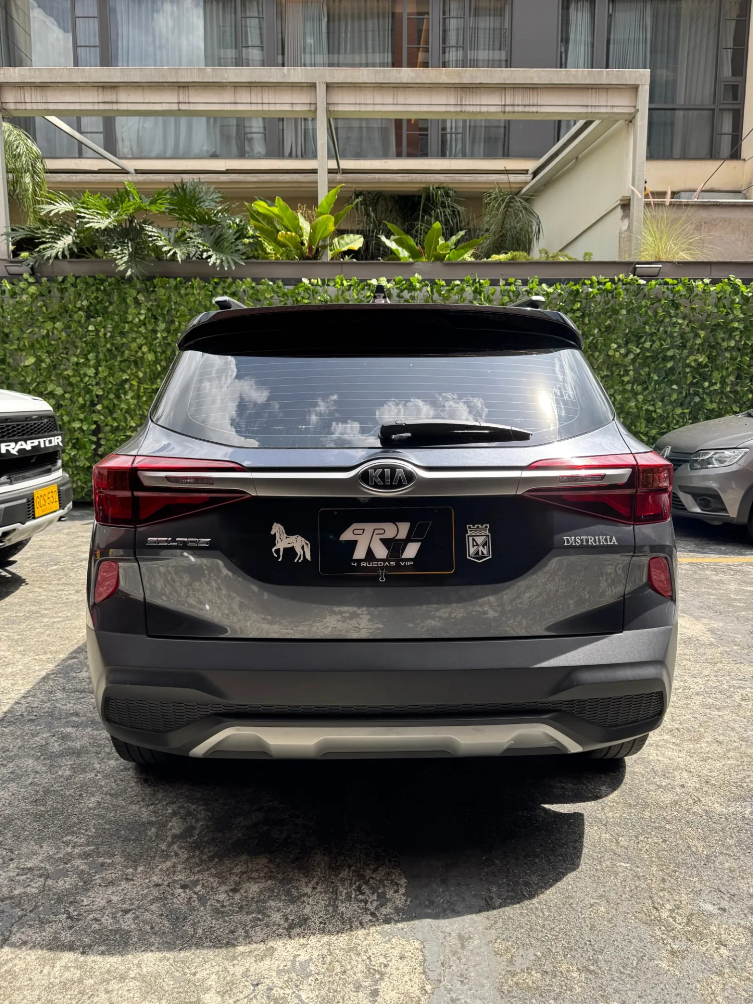 Kia Seltos Emotion 