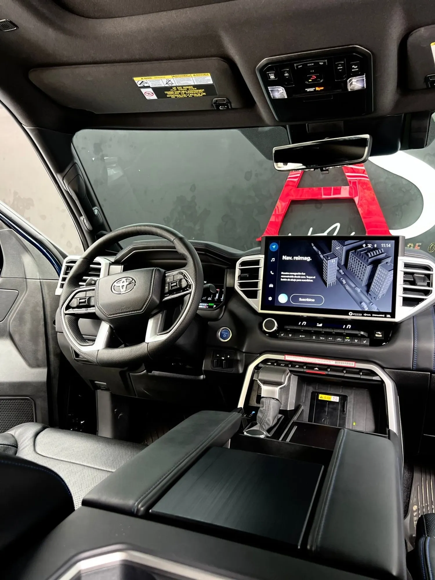 Toyota tundra crewmax platinum hybrid 