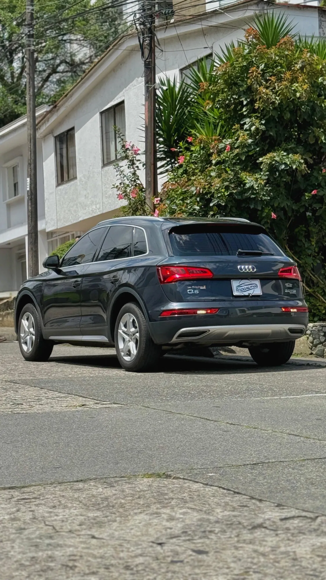Audi Q5 2.0 TDI DIESEL 4x4