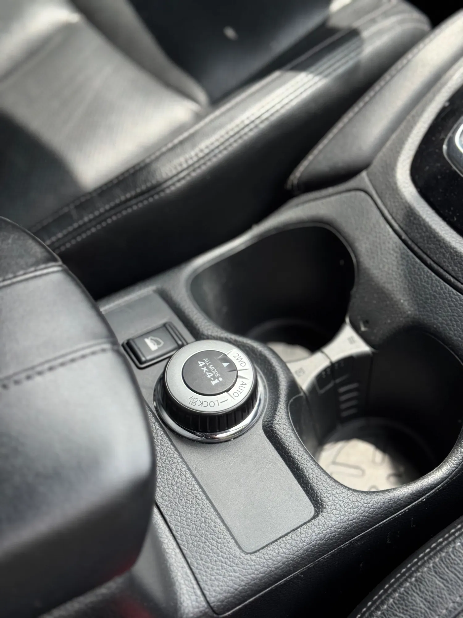 Nissan Xtrail Exclusive 2021 AT