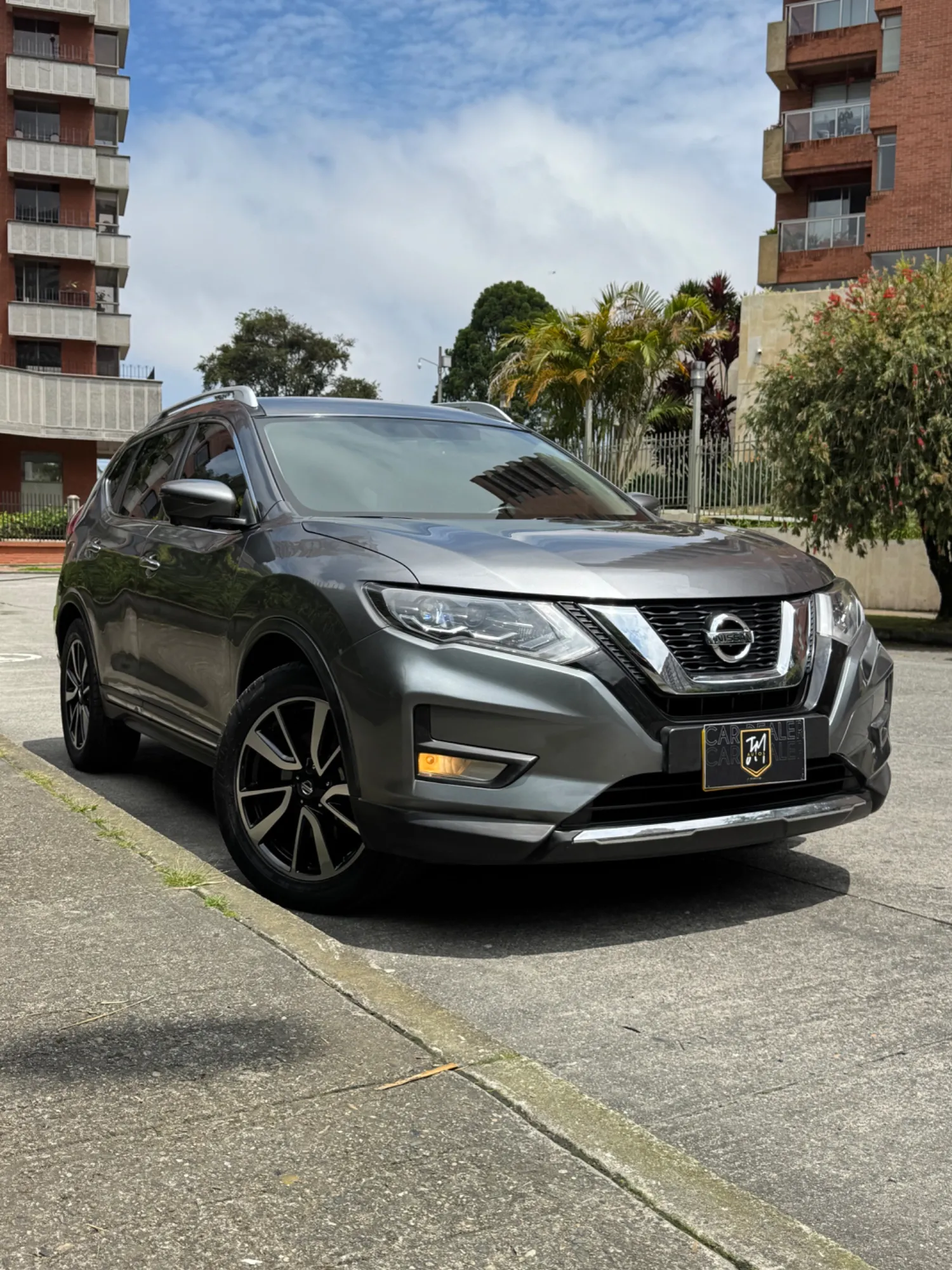 Nissan Xtrail Exclusive 2021 AT