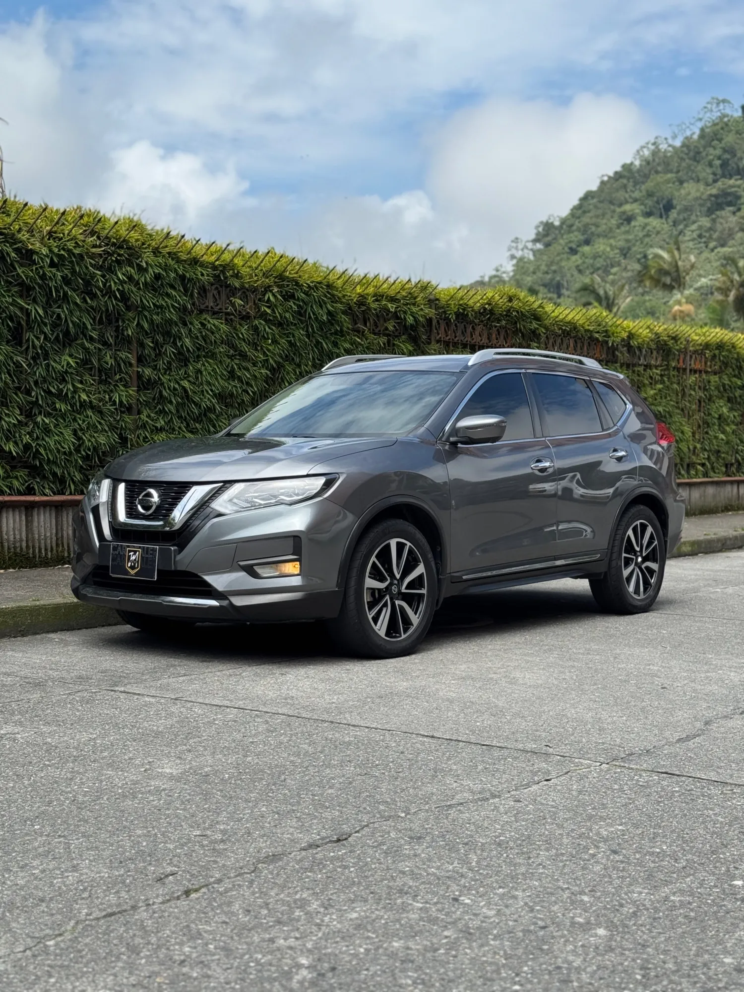 Nissan Xtrail Exclusive 2021 AT