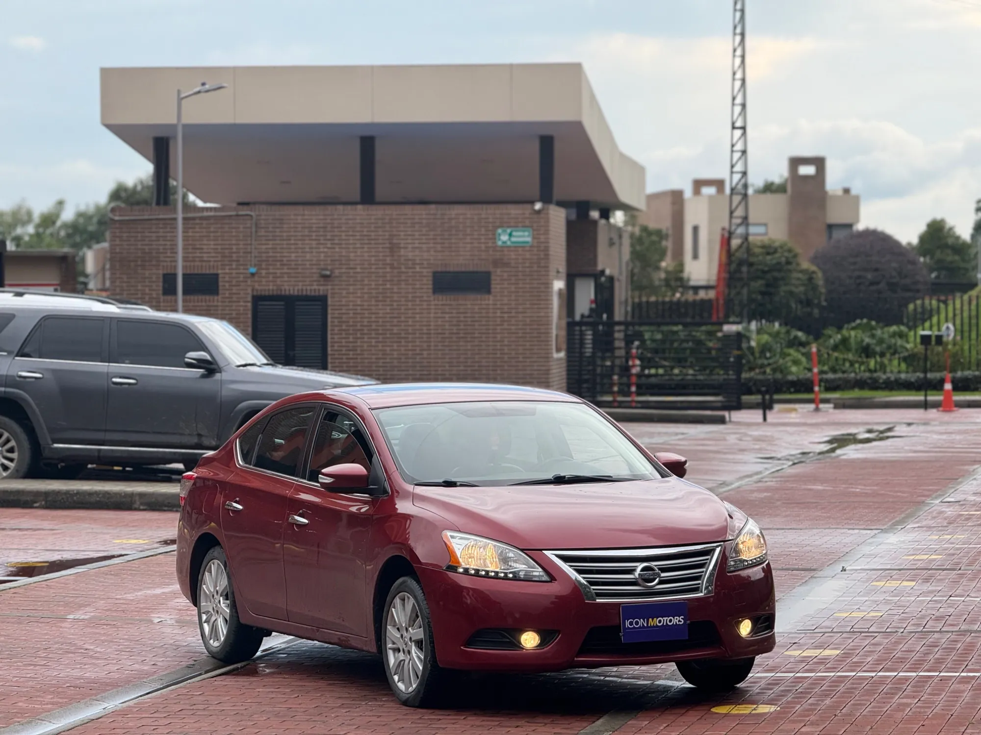 Nissan Sentra Exclusive Plus 