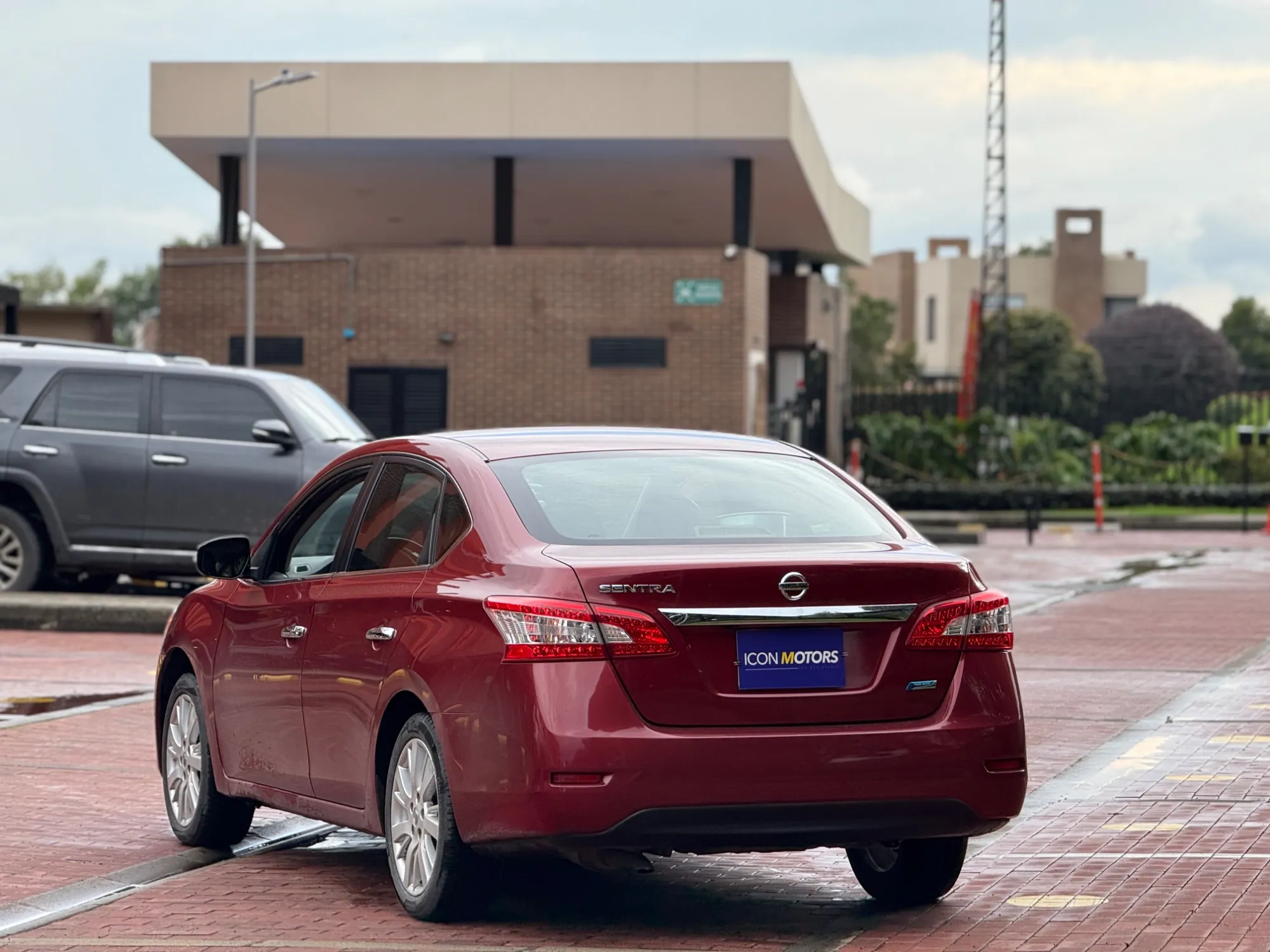 Nissan Sentra Exclusive Plus 