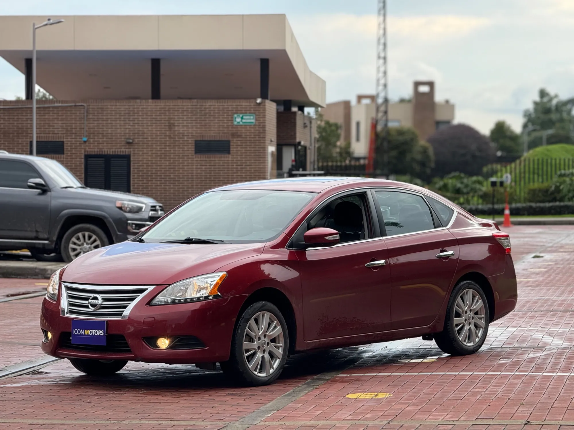 Nissan Sentra Exclusive Plus 