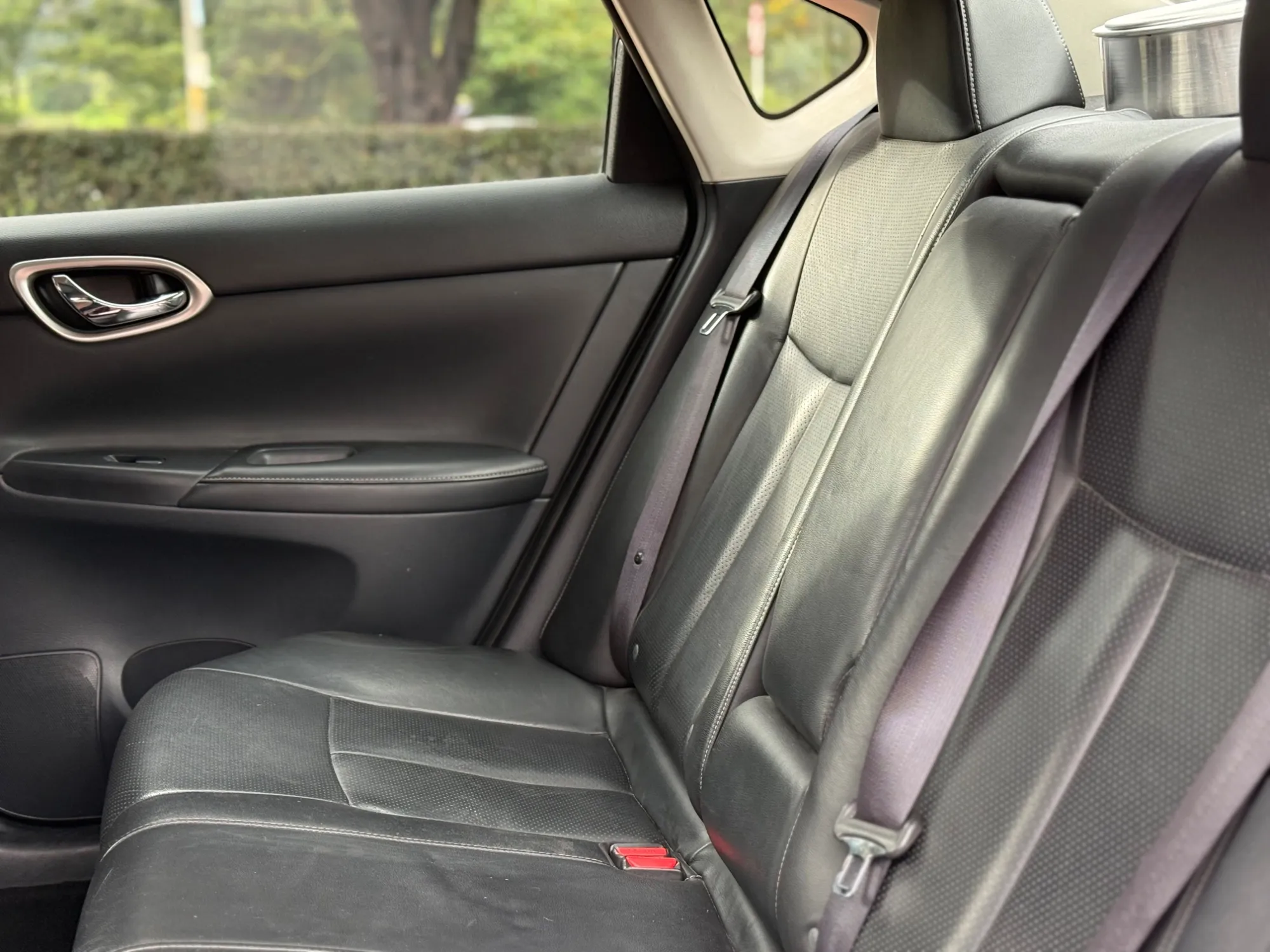 Nissan Sentra Exclusive Plus 