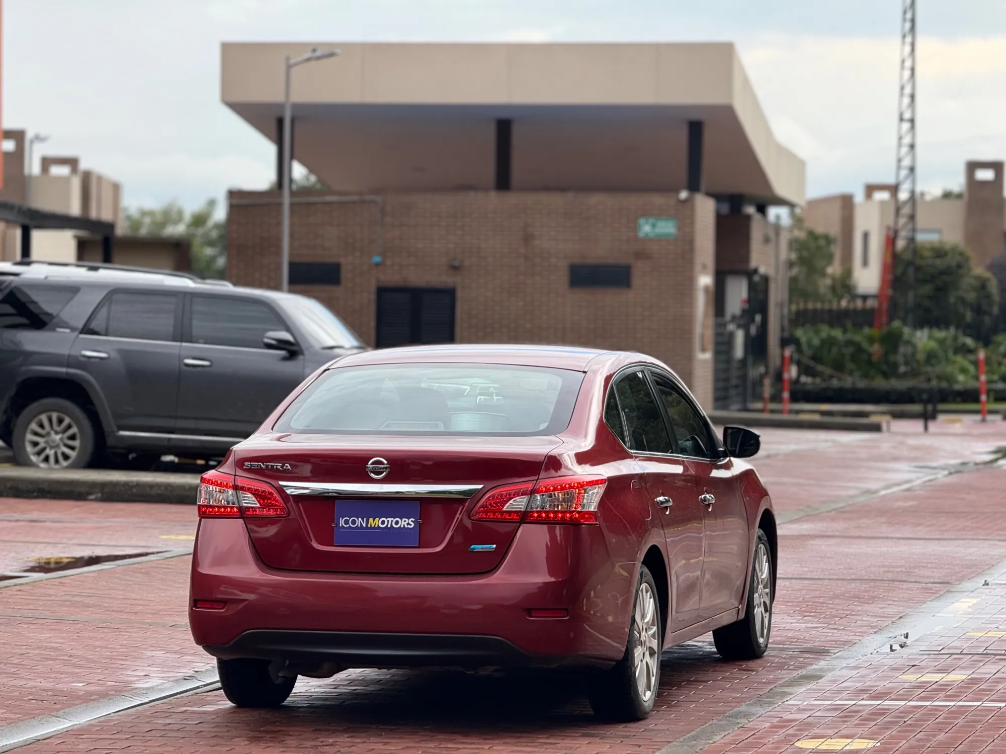 Nissan Sentra Exclusive Plus 