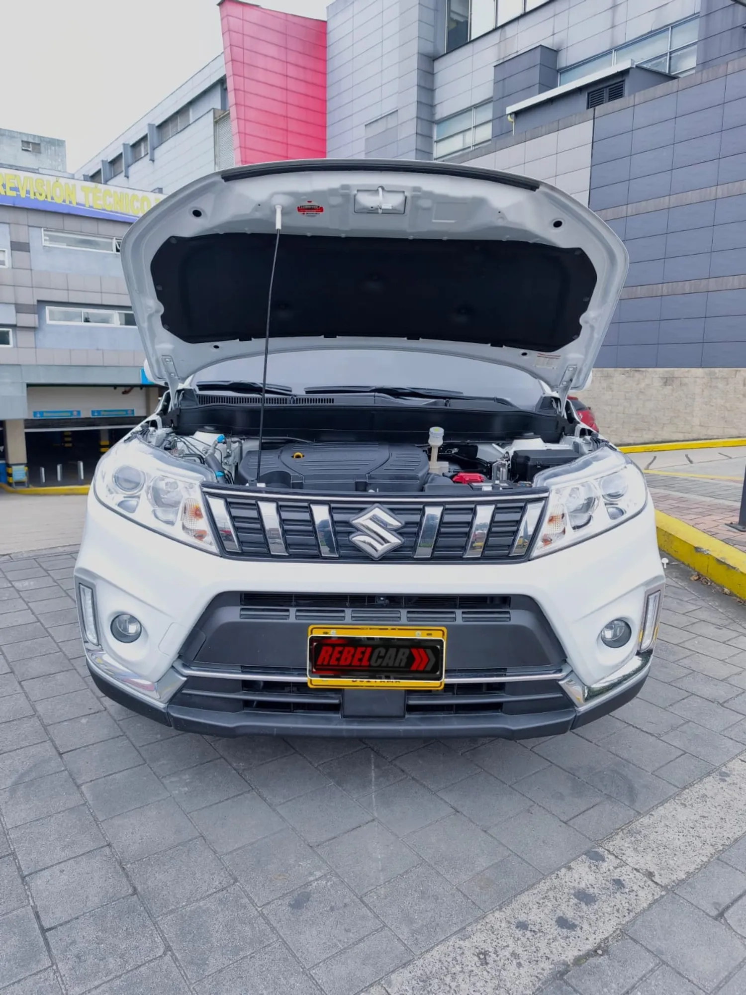 SUZUKI VITARA GL 2023 MT 1600CC 2AB ABS 4X2 AA  