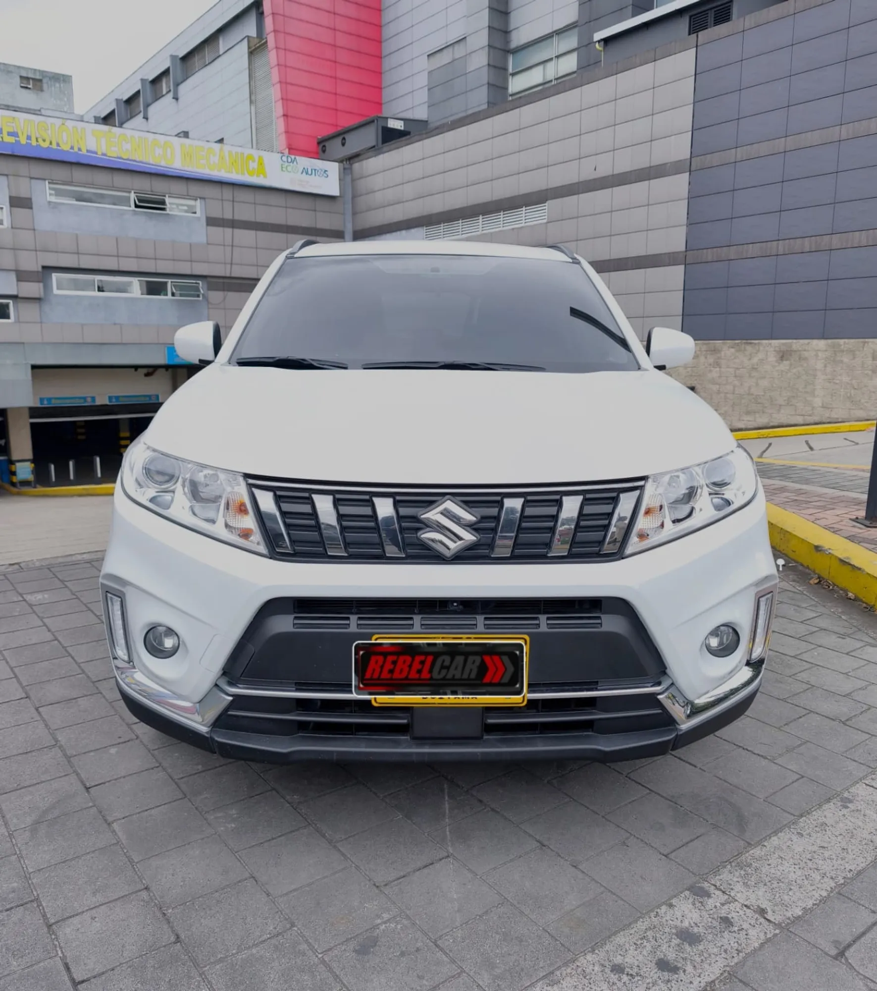 SUZUKI VITARA GL 2023 MT 1600CC 2AB ABS 4X2 AA  