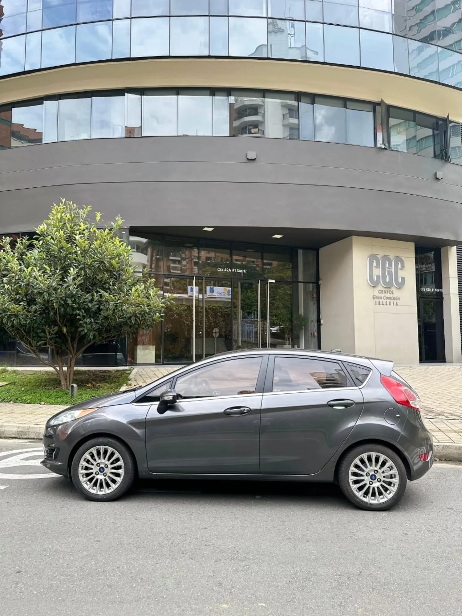 Ford Fiesta Titanium 1.6 cc Aut