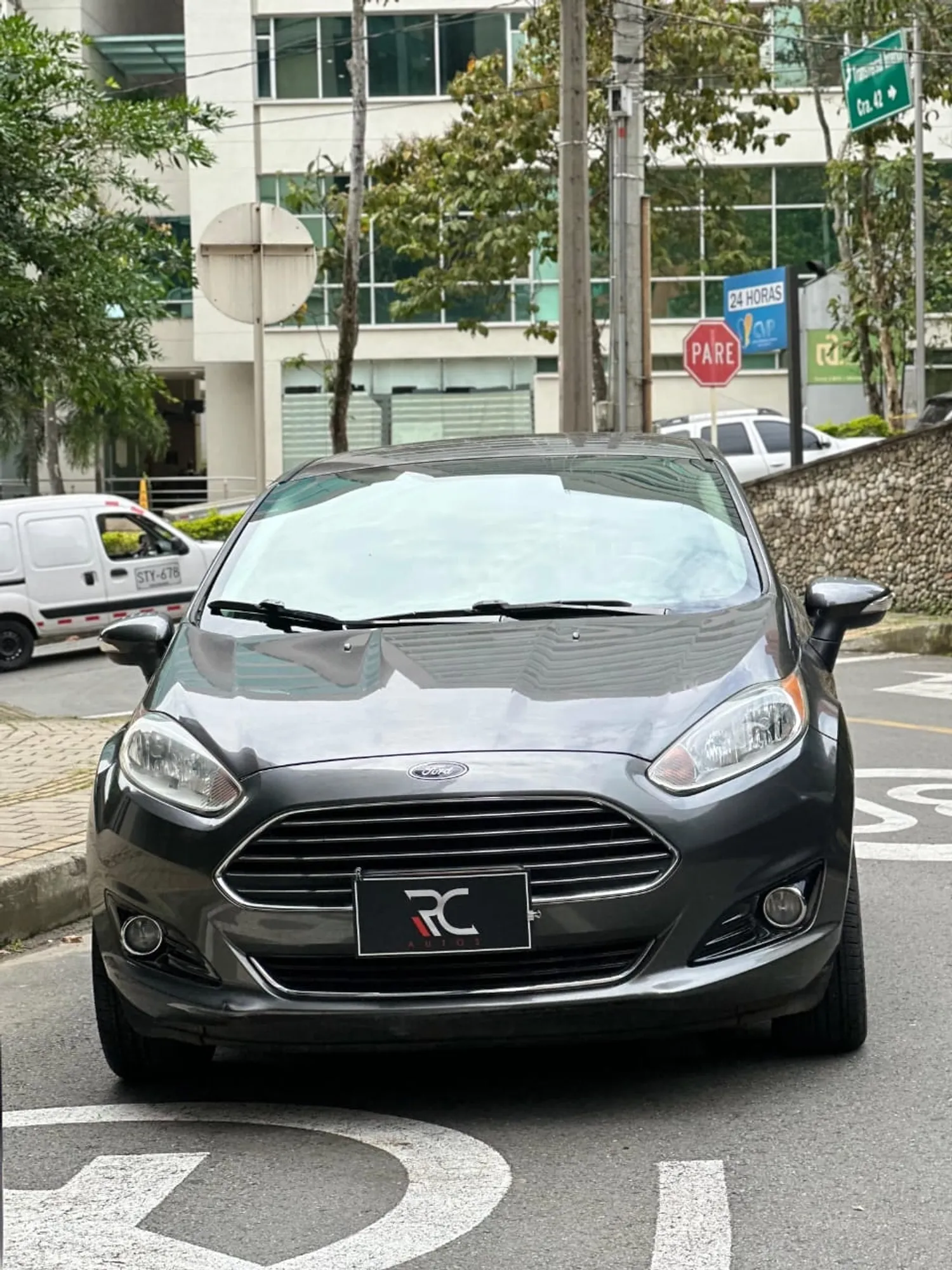 Ford Fiesta Titanium 1.6 cc Aut