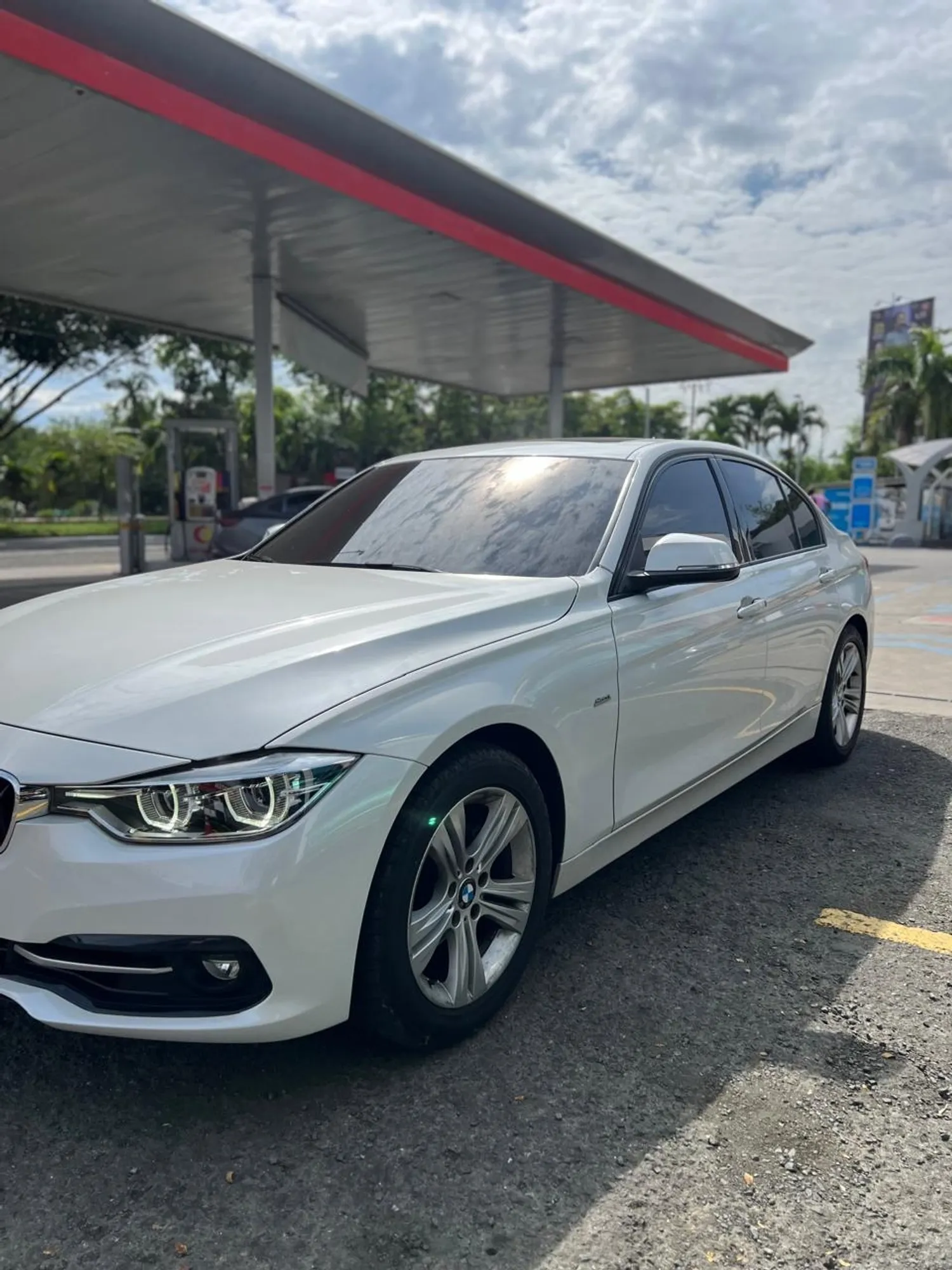 BMW 320 F30 2017 sport line 