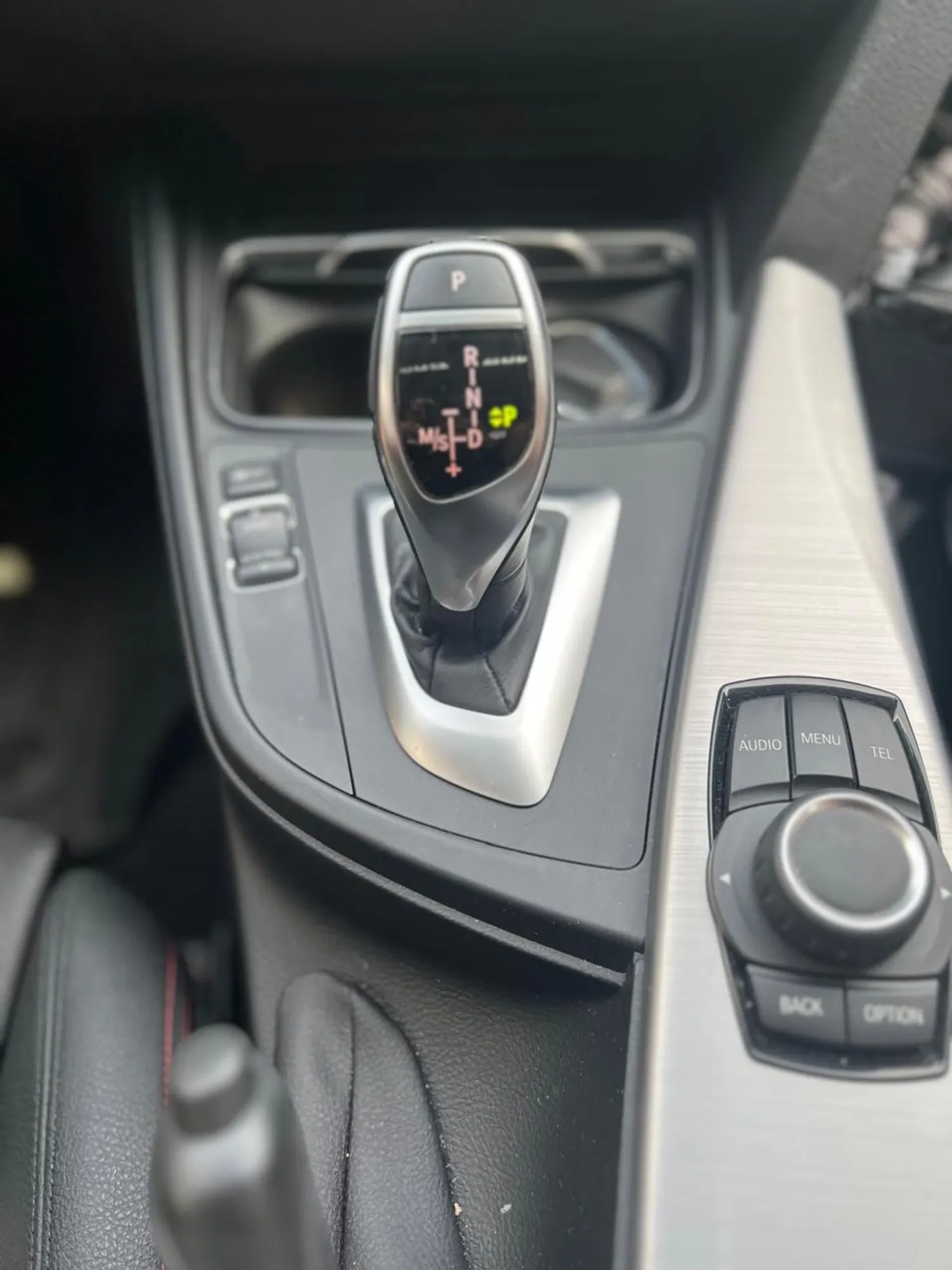 BMW 320 F30 2017 sport line 