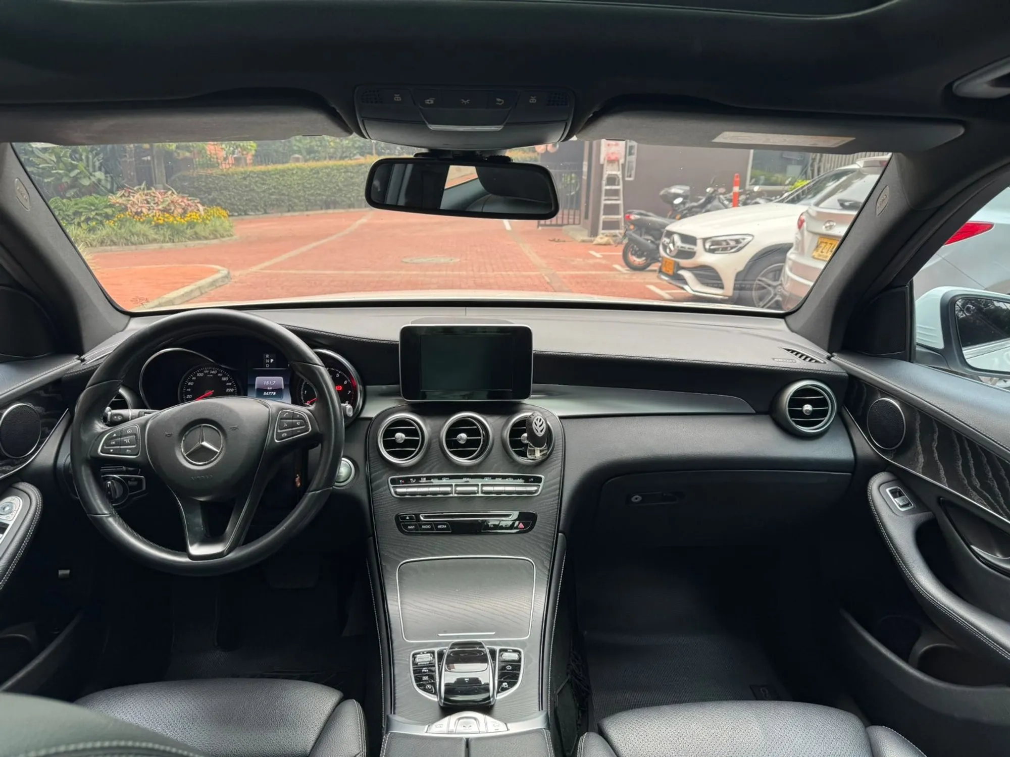 Mercedes Benz GLC250 4MATIC modelo 2019
