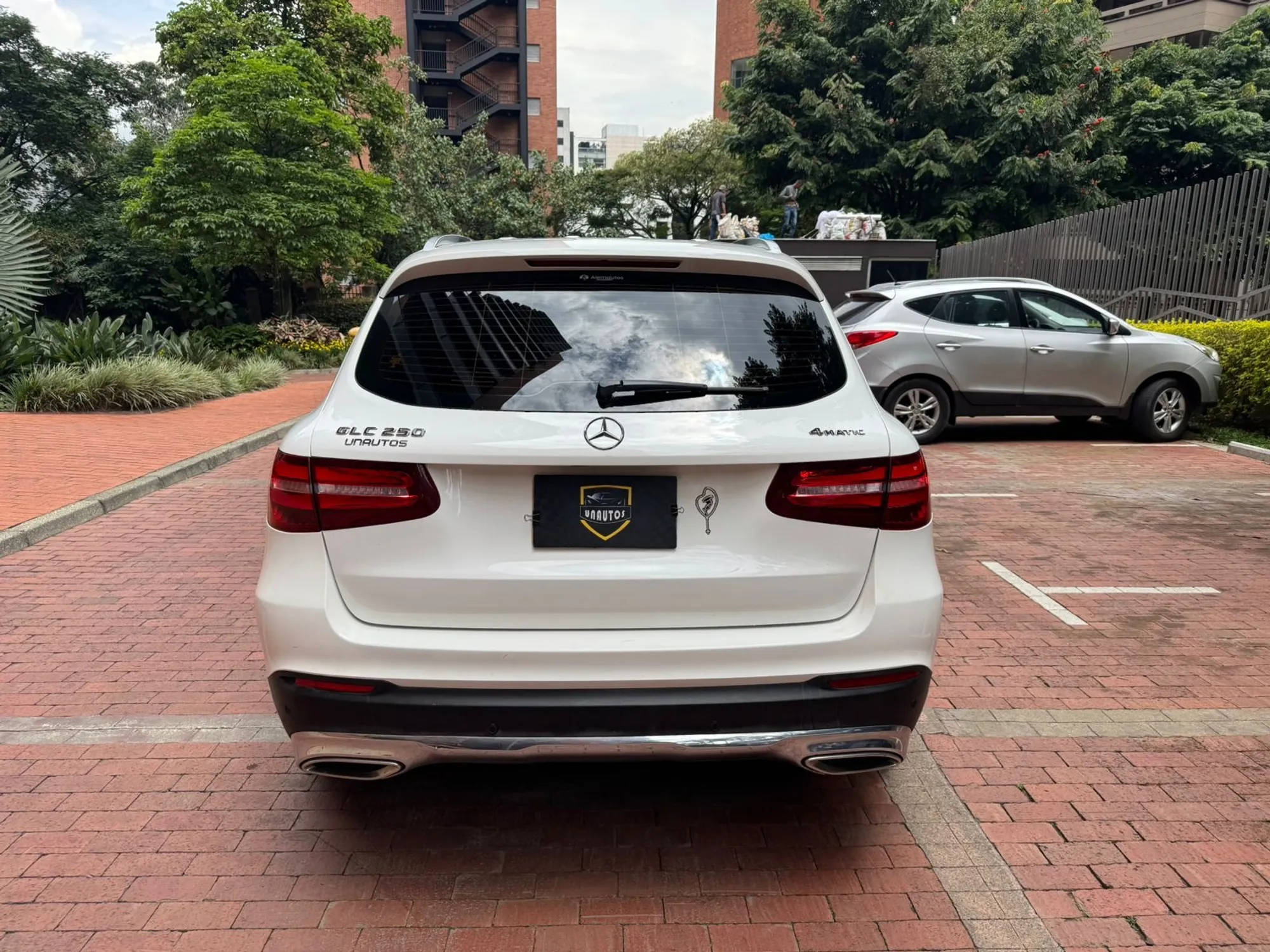 Mercedes Benz GLC250 4MATIC modelo 2019
