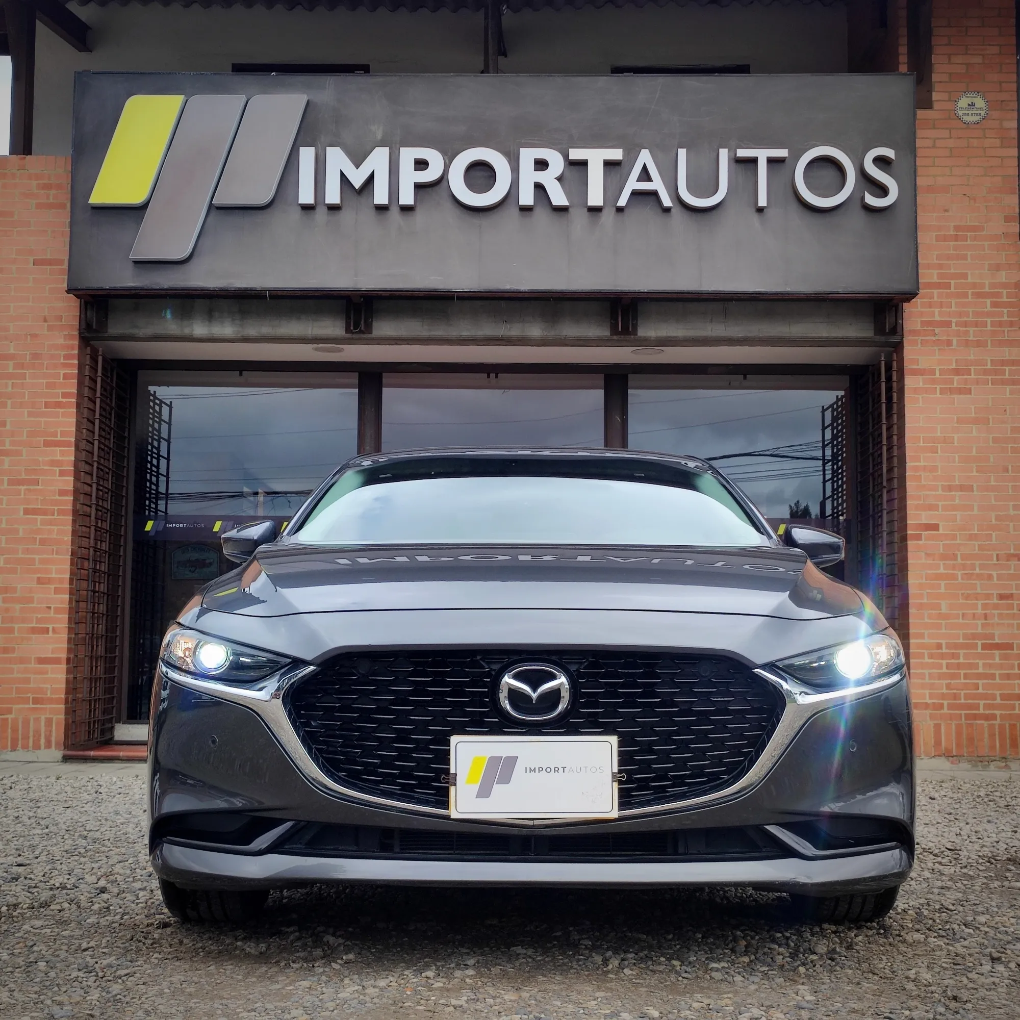Mazda 3 Touring Hibrido 2023