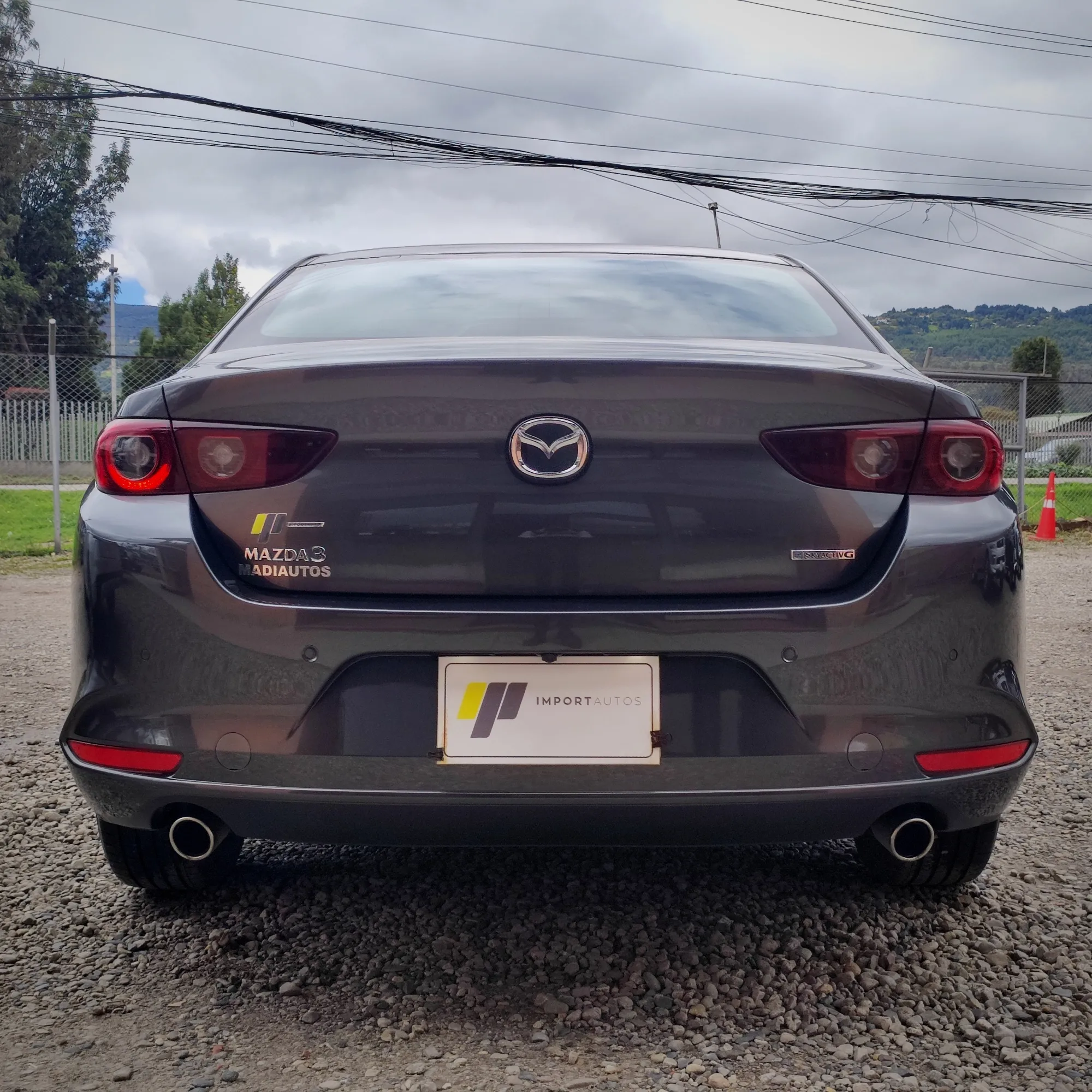 Mazda 3 Touring Hibrido 2023