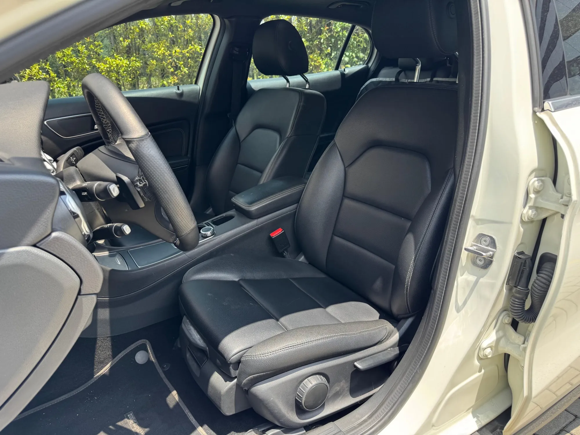 MERCEDES BENZ GLA 200 2018