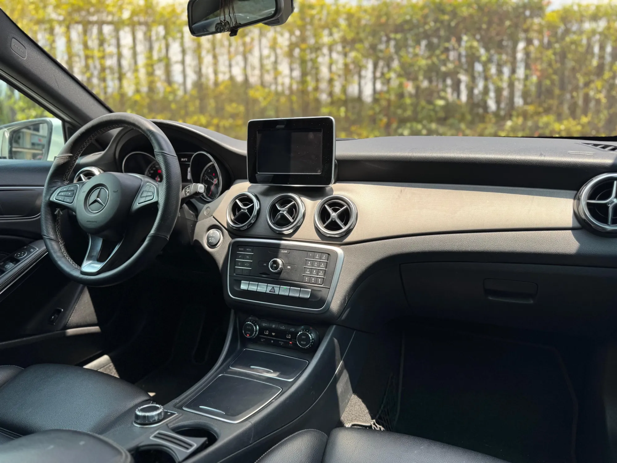 MERCEDES BENZ GLA 200 2018