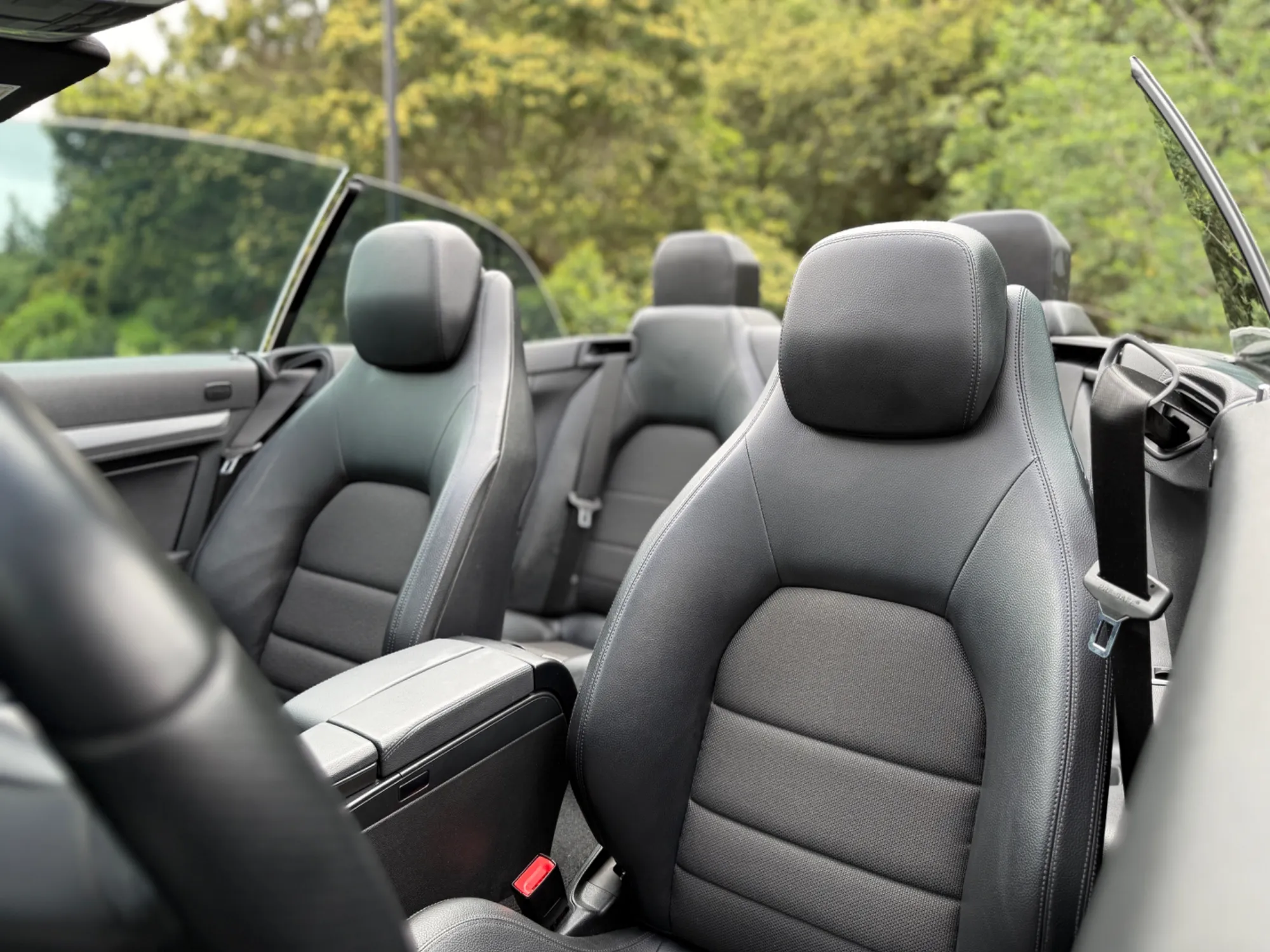 Mercedes Benz E200 Cabriolet 2013 34.000 KMS