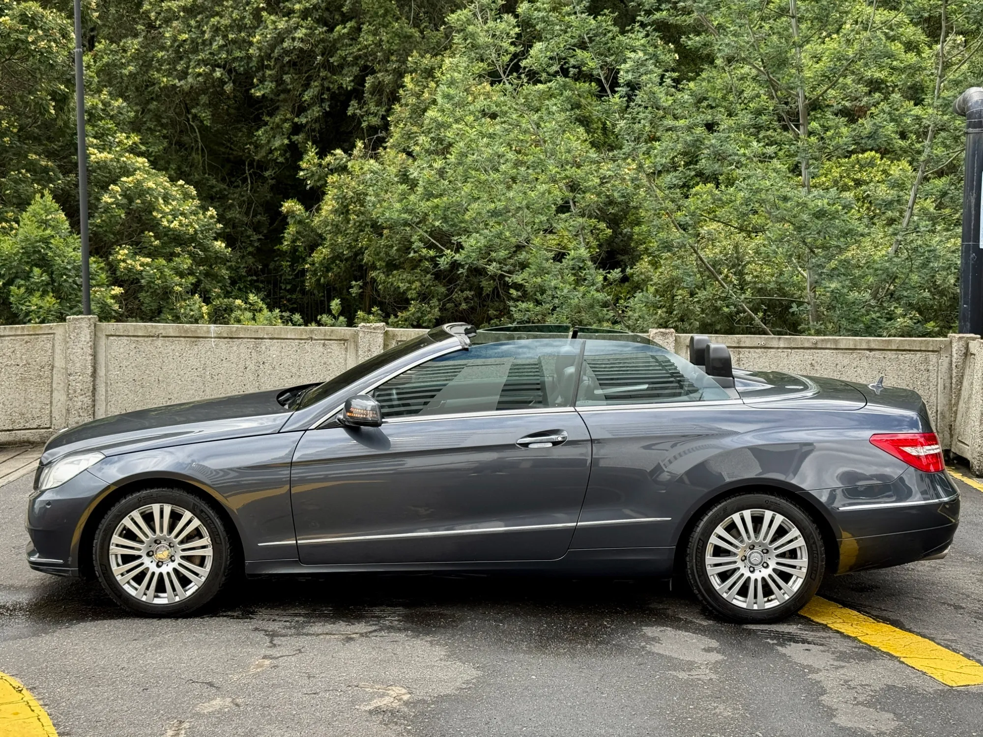 Mercedes Benz E200 Cabriolet 2013 34.000 KMS
