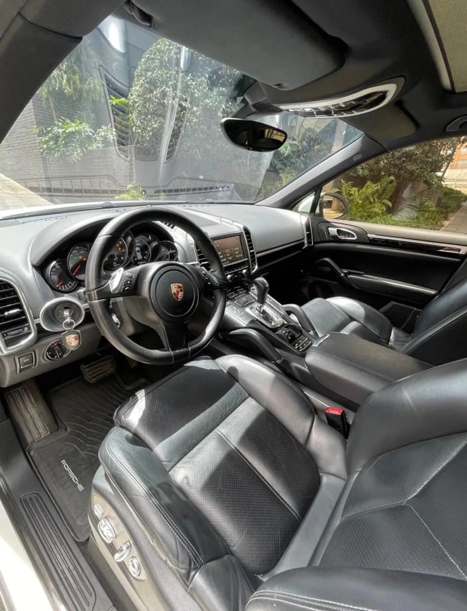 Porshe cayenne 3.6 V6 lux 2013