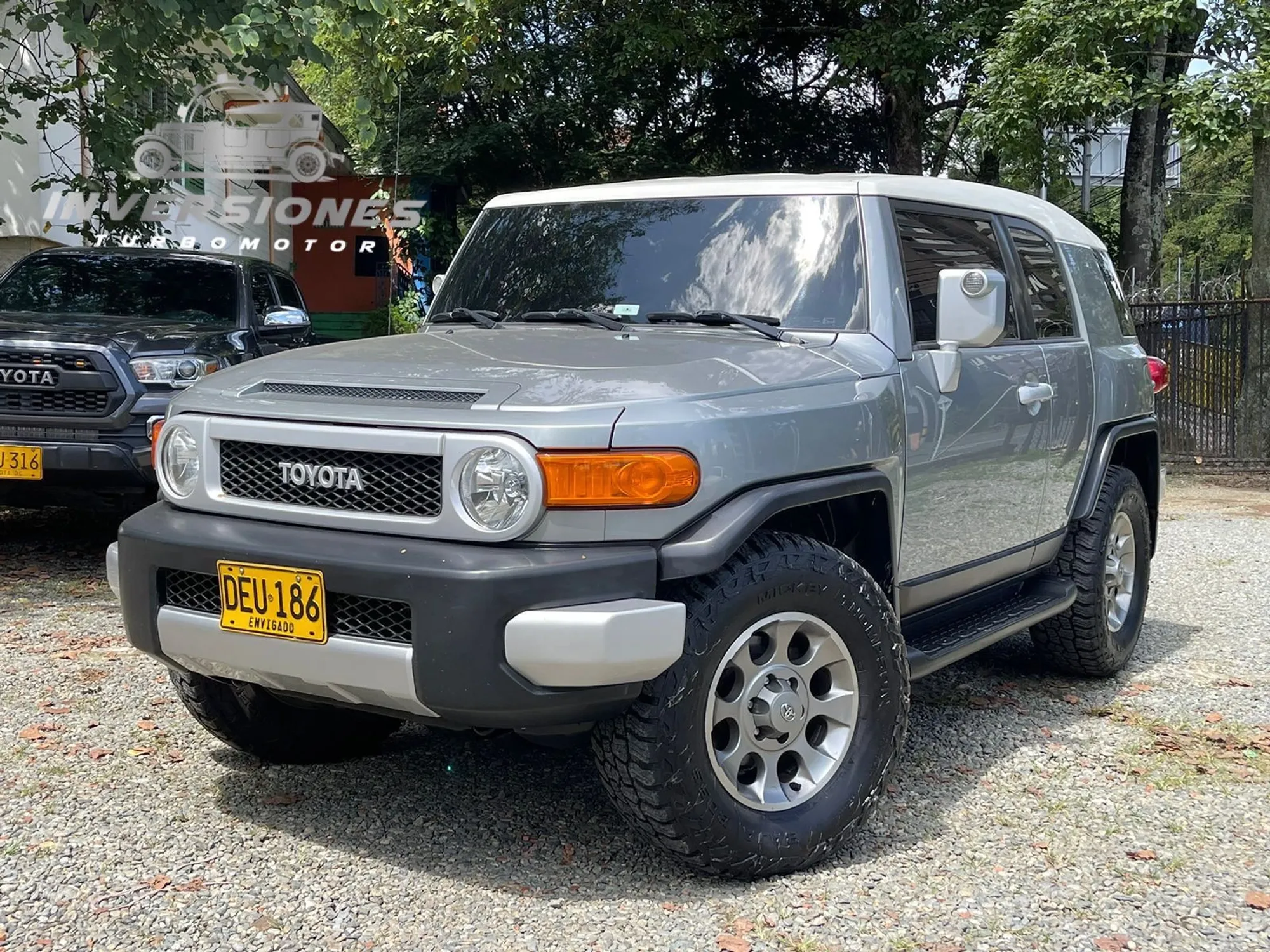 Toyota Fj Cruiser 2011