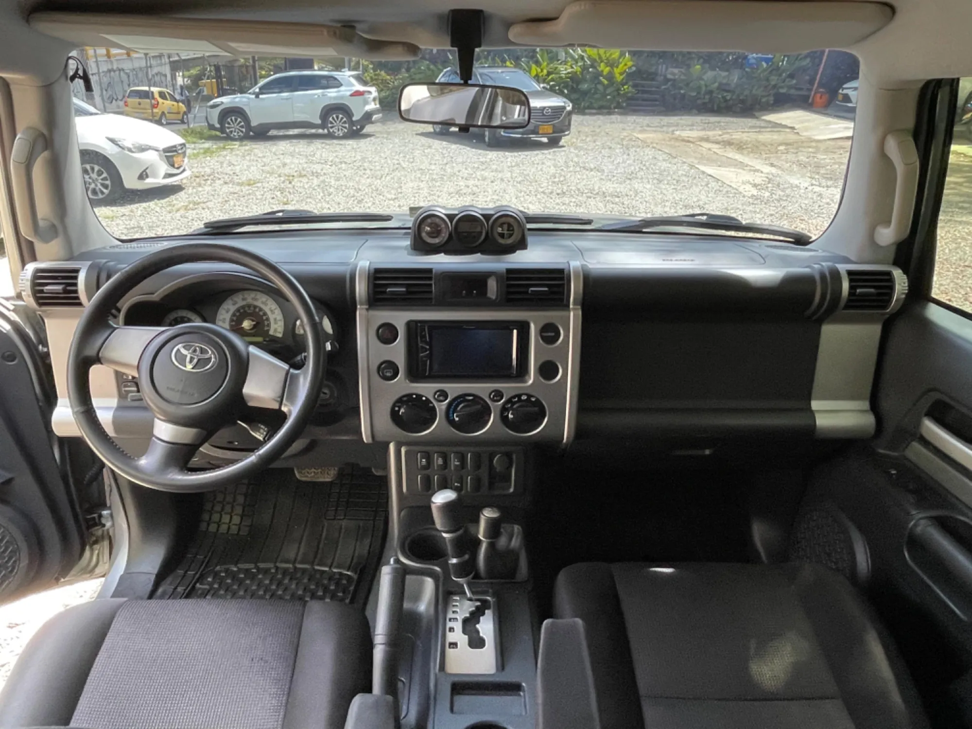 Toyota Fj Cruiser 2011