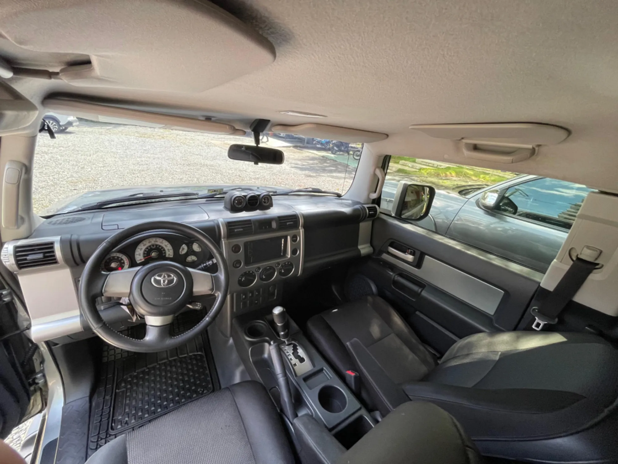 Toyota Fj Cruiser 2011