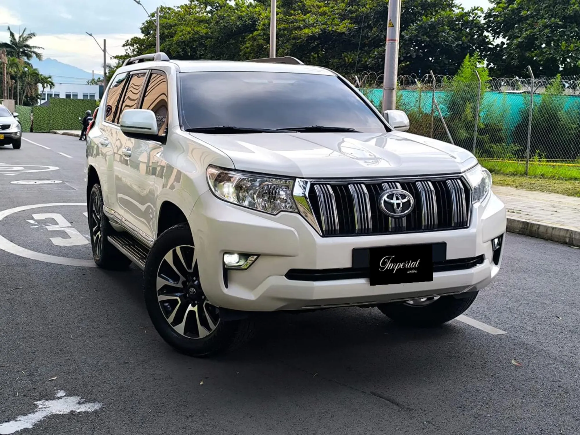 TOYOTA PRADO TXL 2019