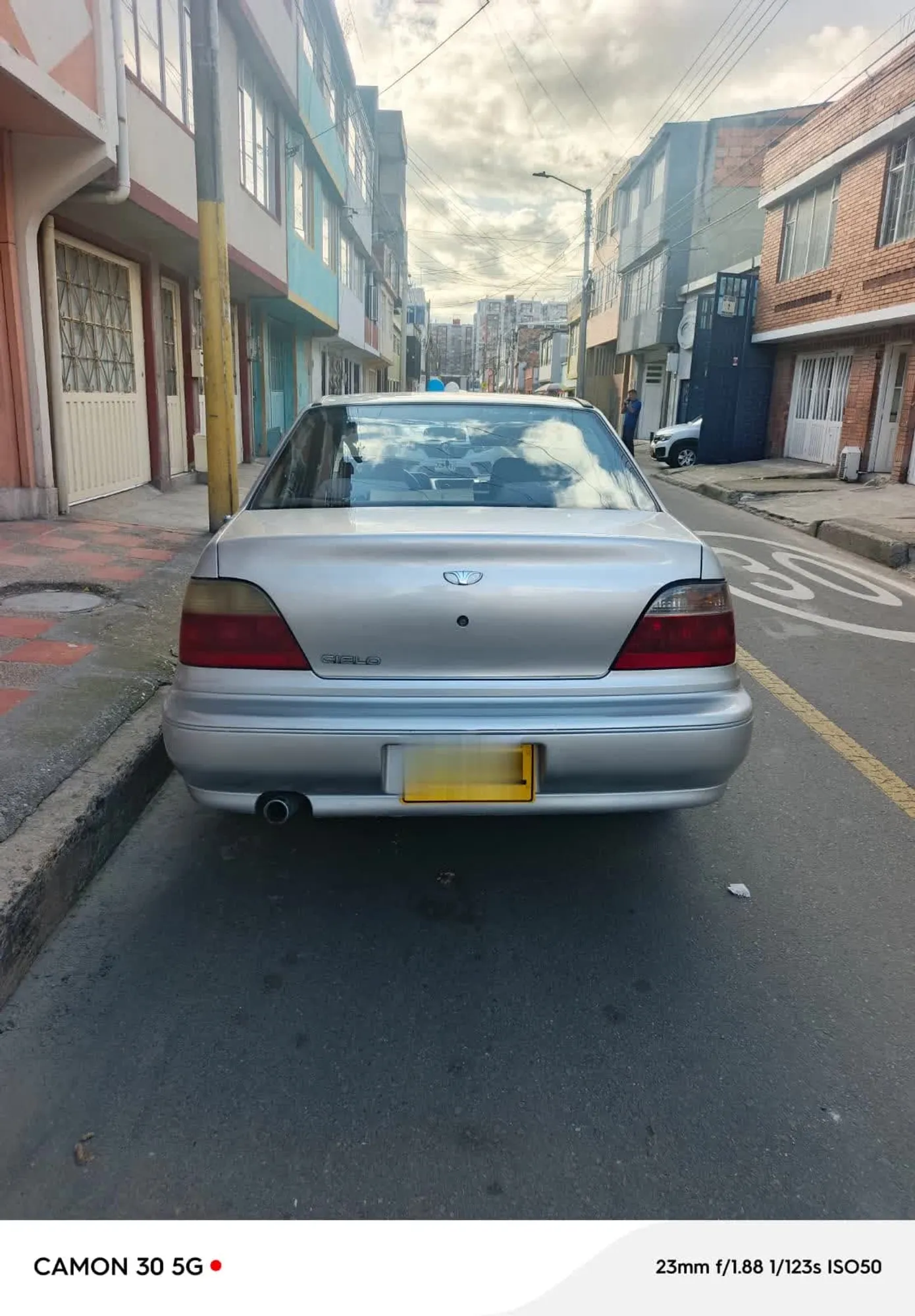 SE VENDE DAEWOO CIELO BX 2001