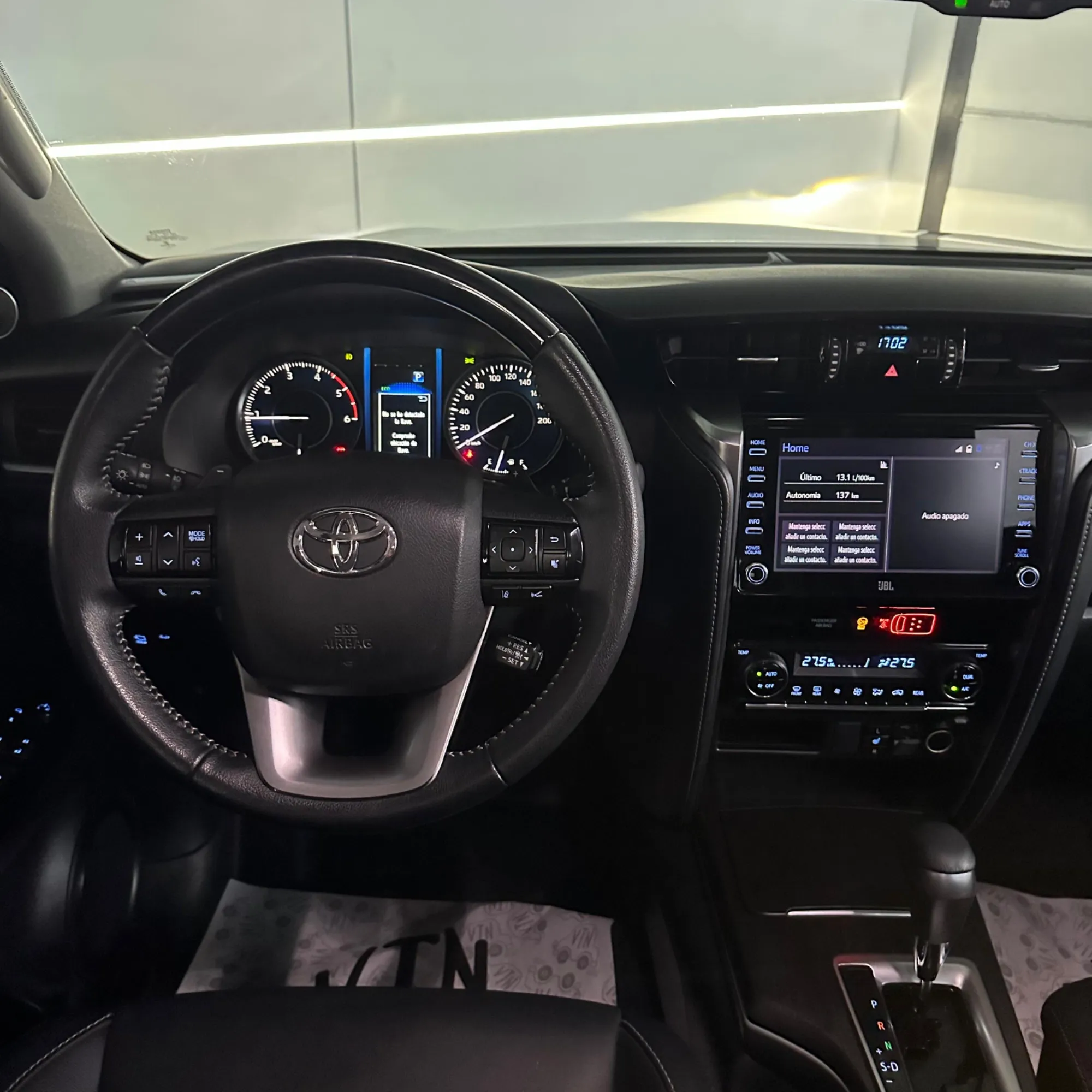 Toyota Fortuner 2022 SRV 