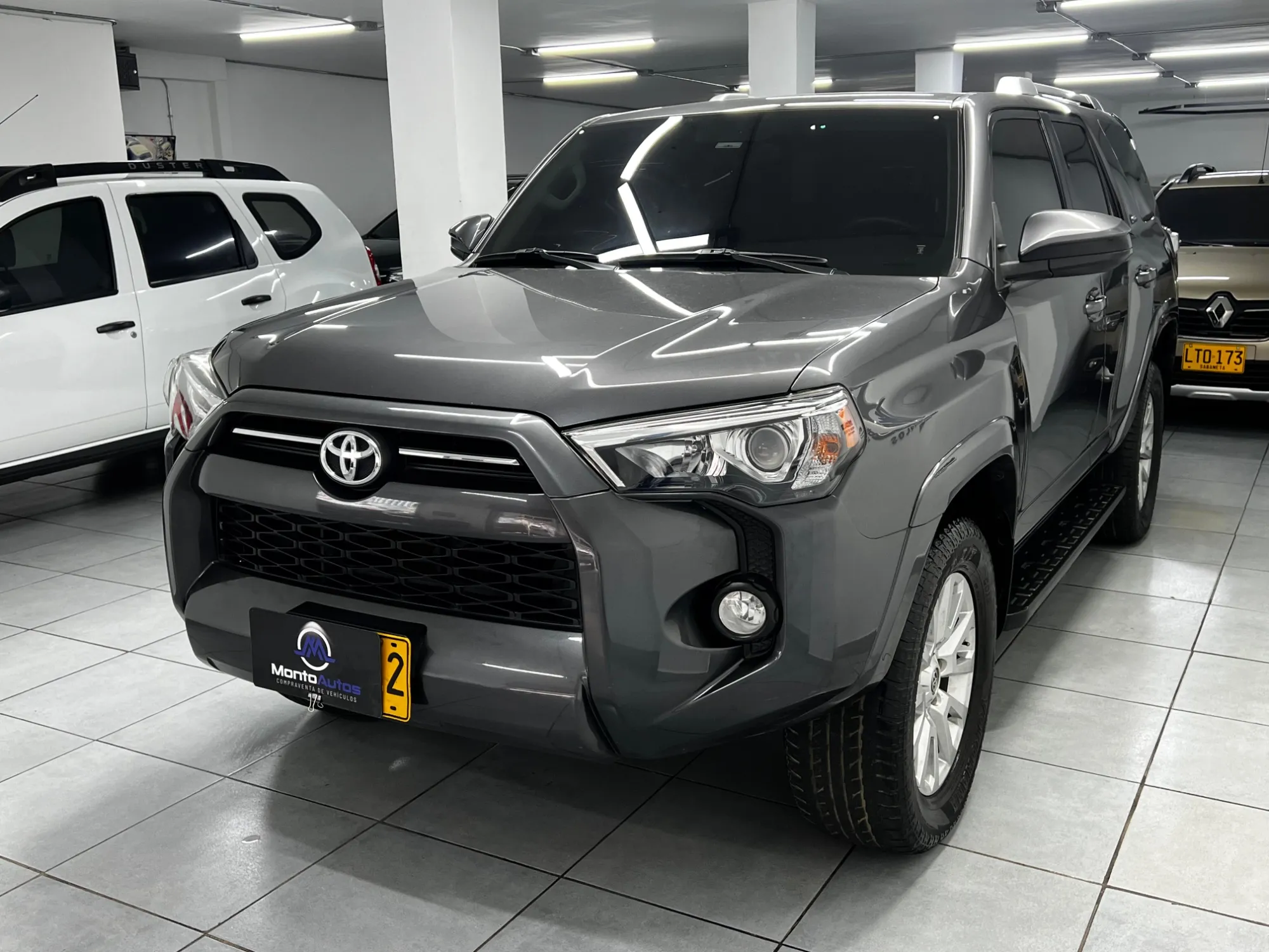 Toyota 4runner SR5