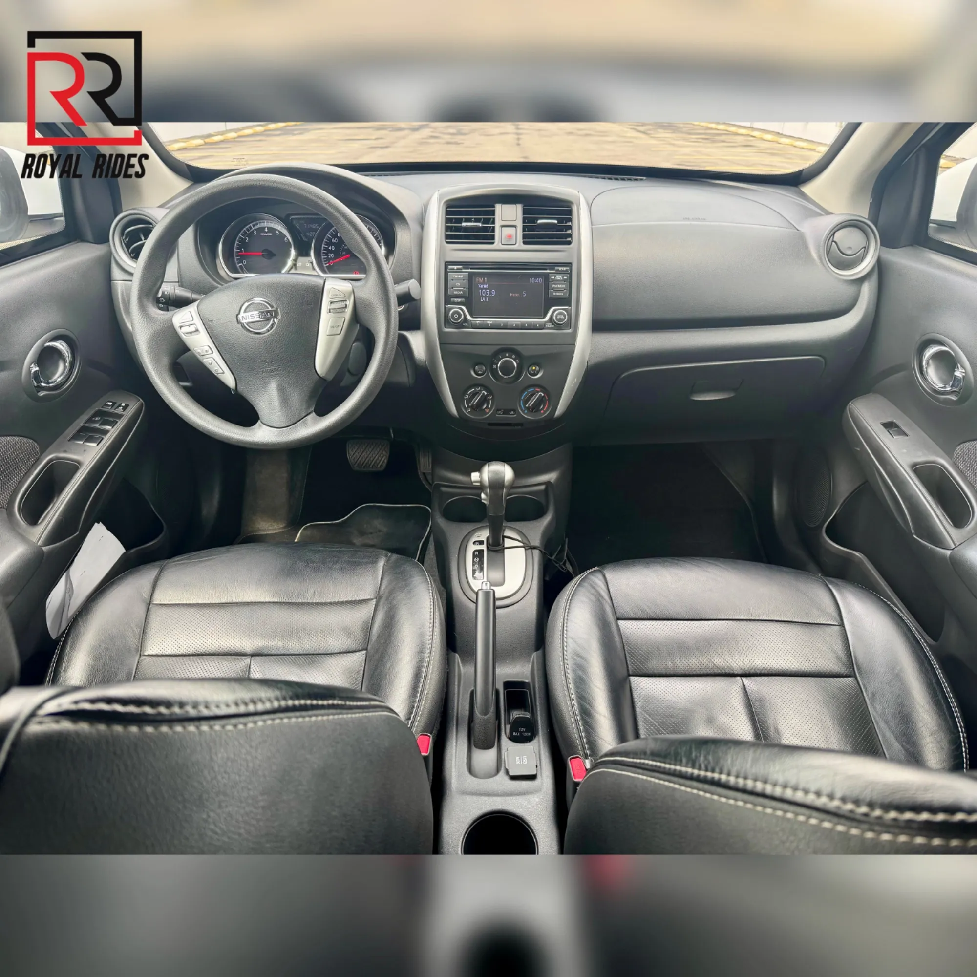 Nissan Versa Advance 